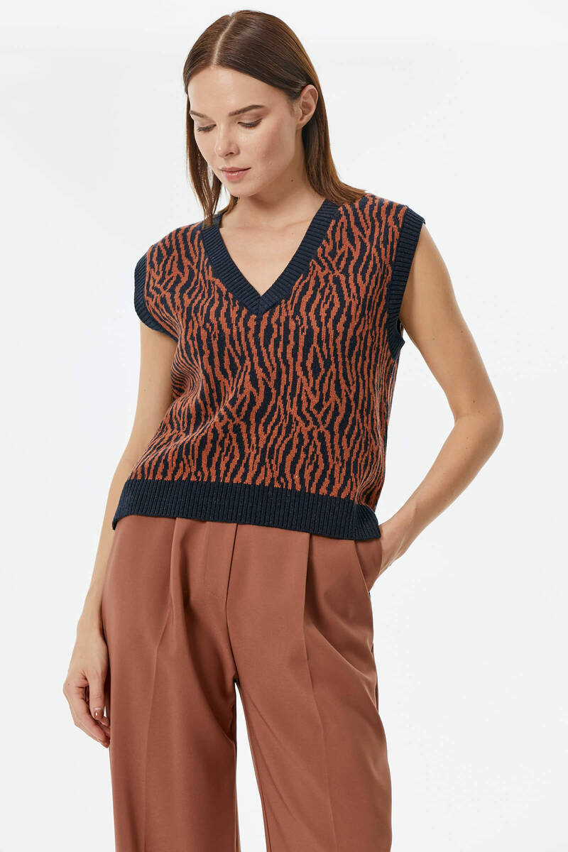 V Yaka Desenli Triko Süveter - Lacivert (3) Sementa
