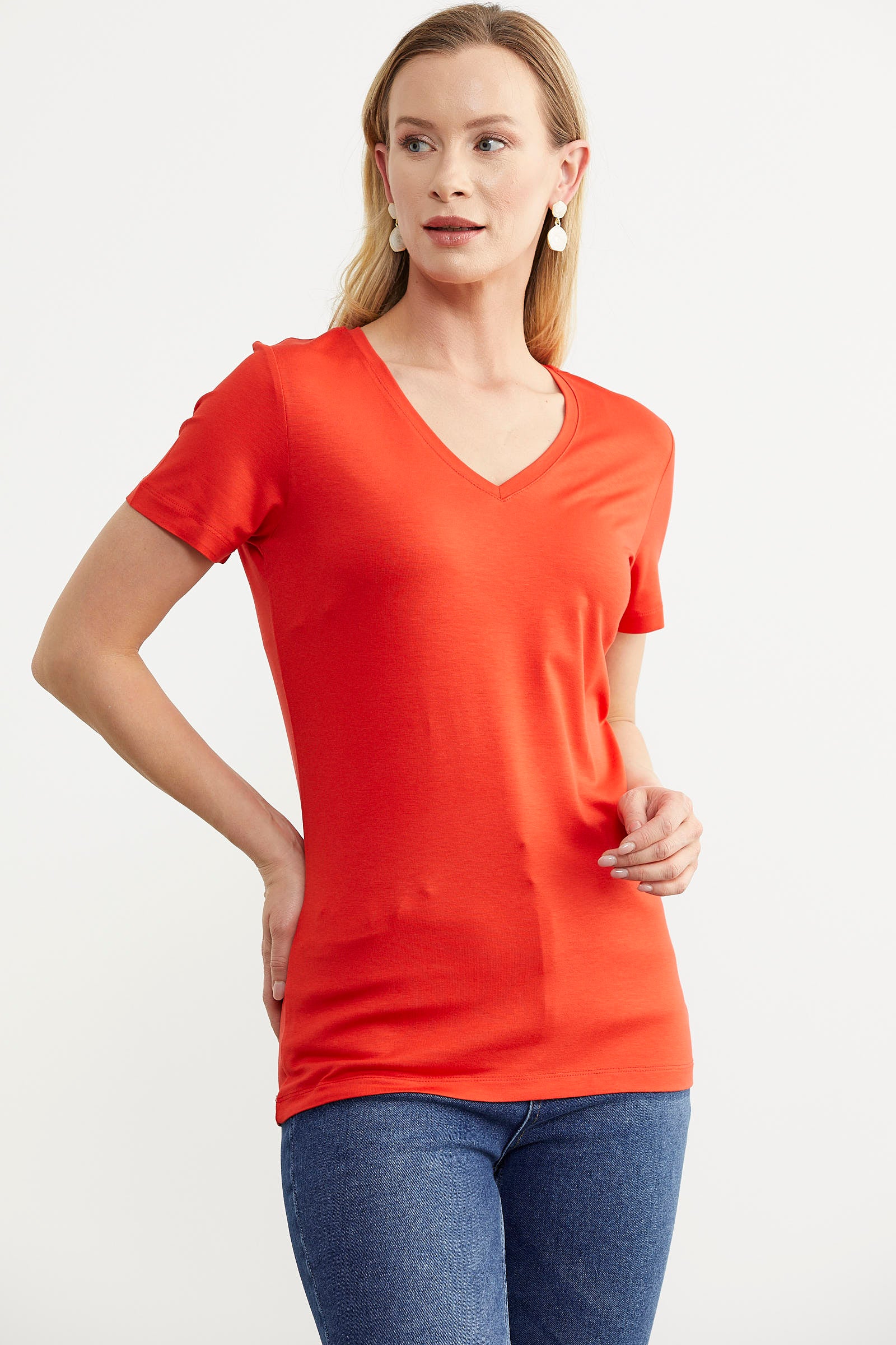 V Yaka Dökümlü Basic Tişört - Mercan (2) Sementa