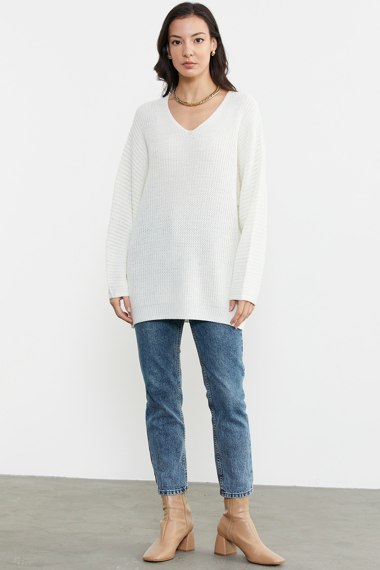 V Yaka Dökümlü Triko Kazak - Kemik (1) Sementa