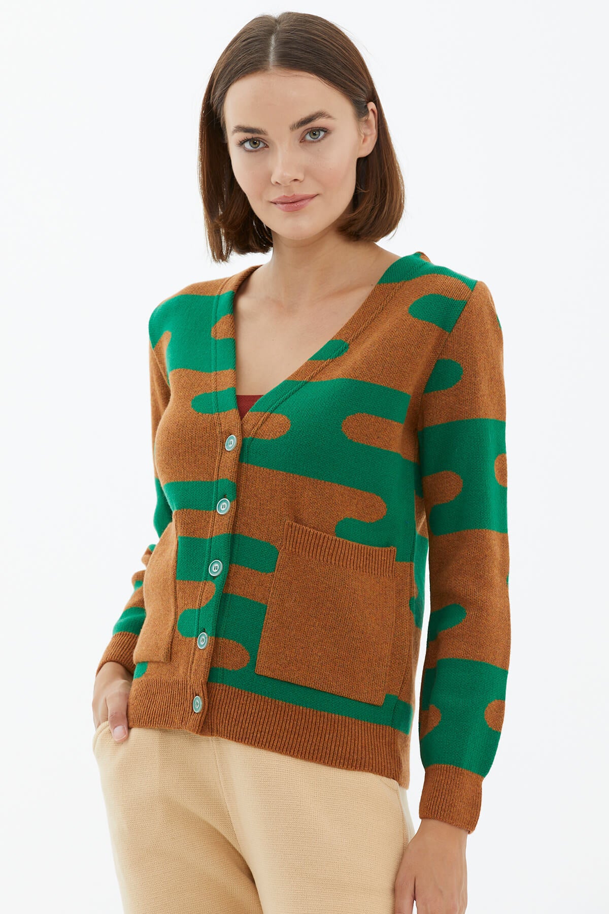 V Yaka Düğmeli Cepli Triko Hırka - Kiremit (2) Sementa