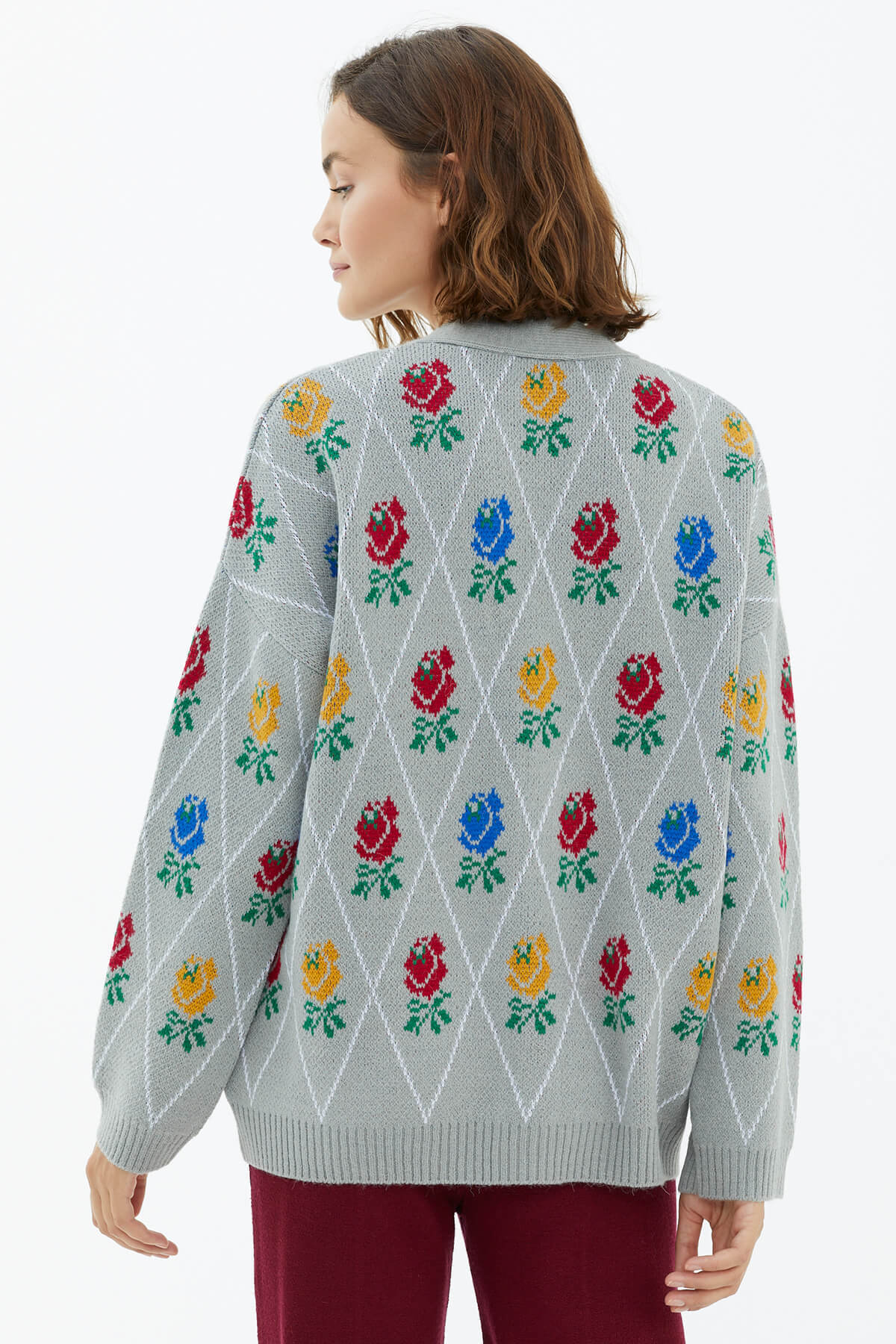 V Yaka Düğmeli Gül Desenli Triko Hırka - Gri (4) Sementa