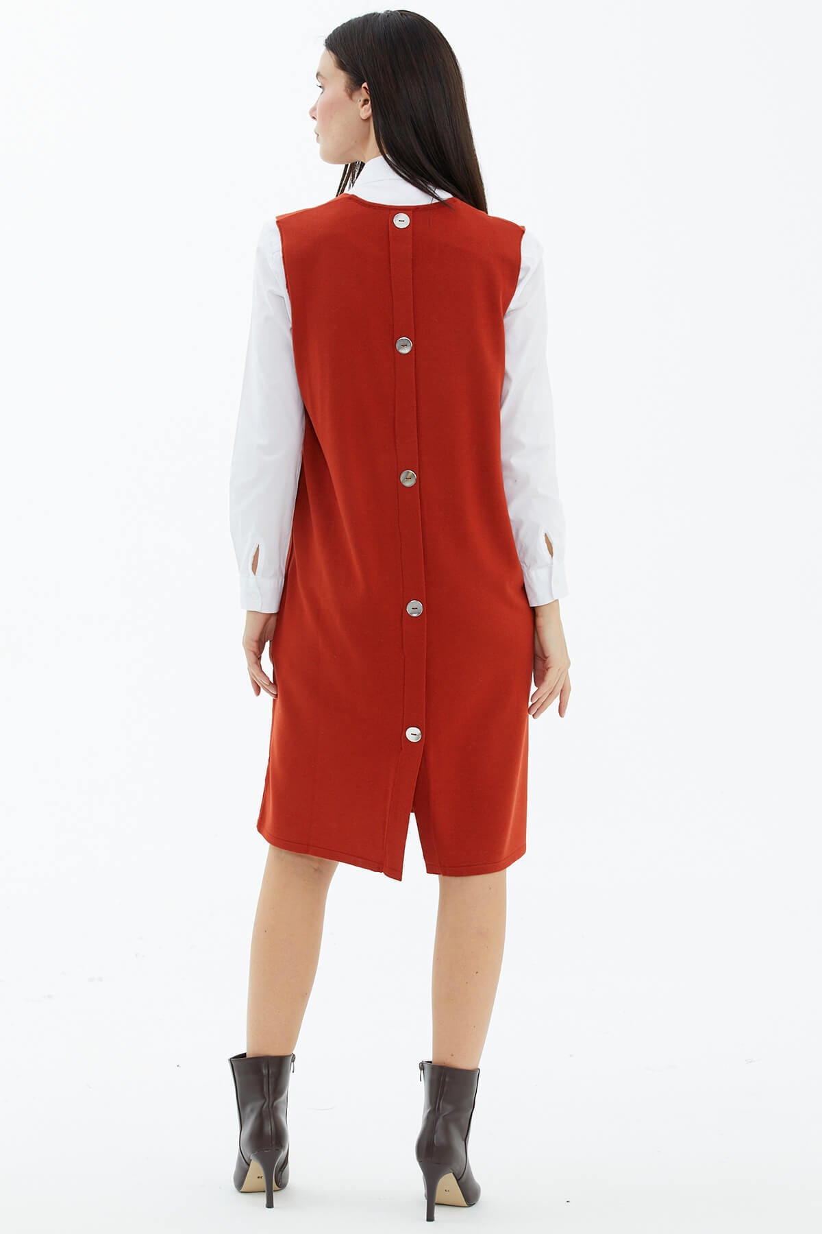 V Yaka Kolsuz Arkası Düğmeli Triko Elbise - Taba (4) Sementa