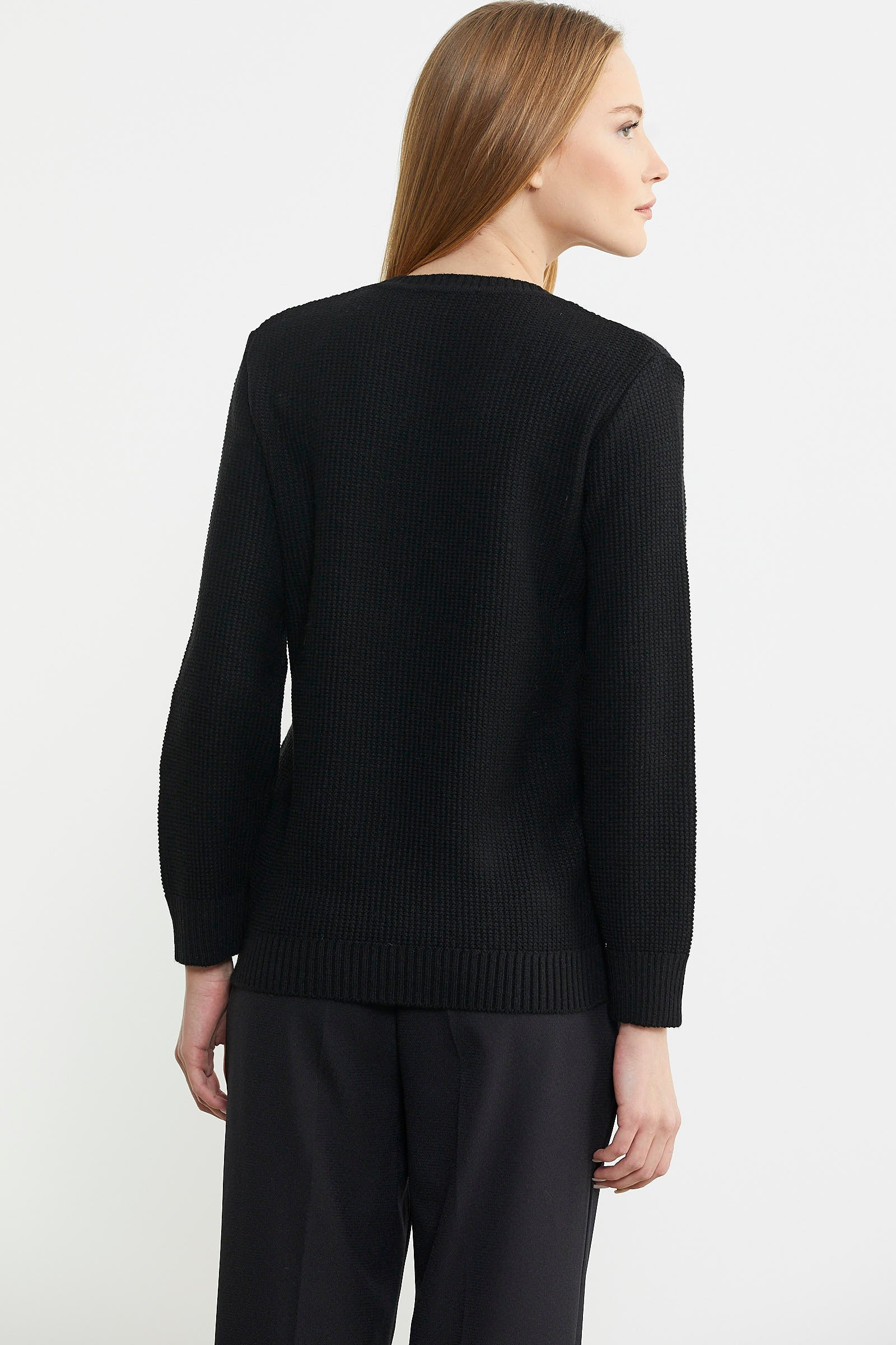 V Yaka Motifli Yünlü Triko Kazak - Siyah - Sementa