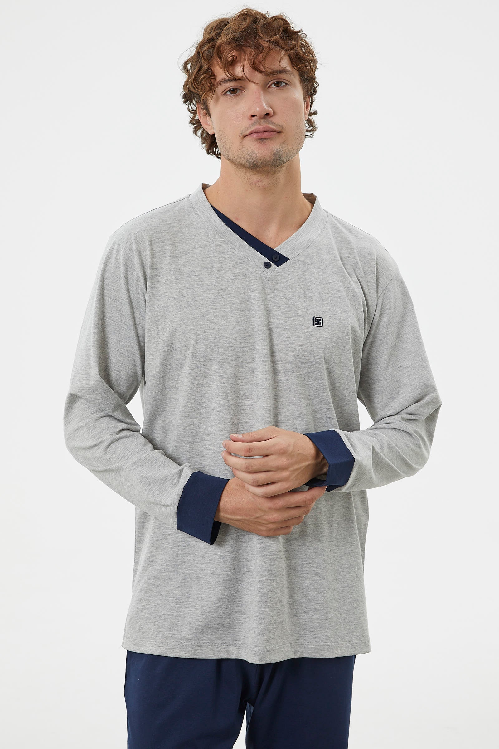 V Yaka Rahat Kalıp Pijama Takım - Gri (3) Sementa