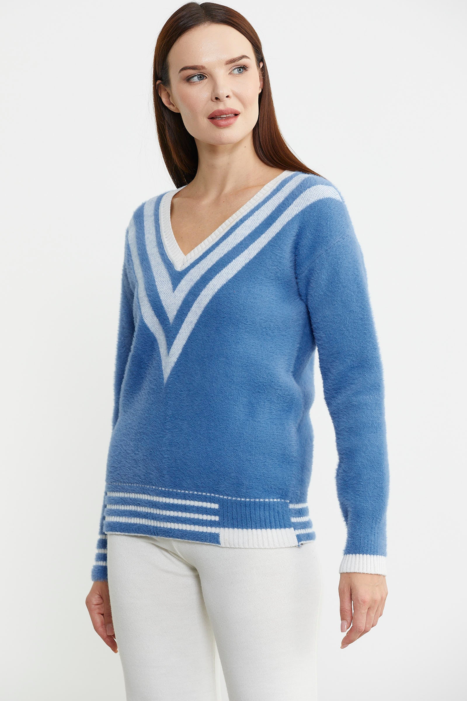 V Yaka Renk Kombinli Triko Kazak - Mavi - Sementa