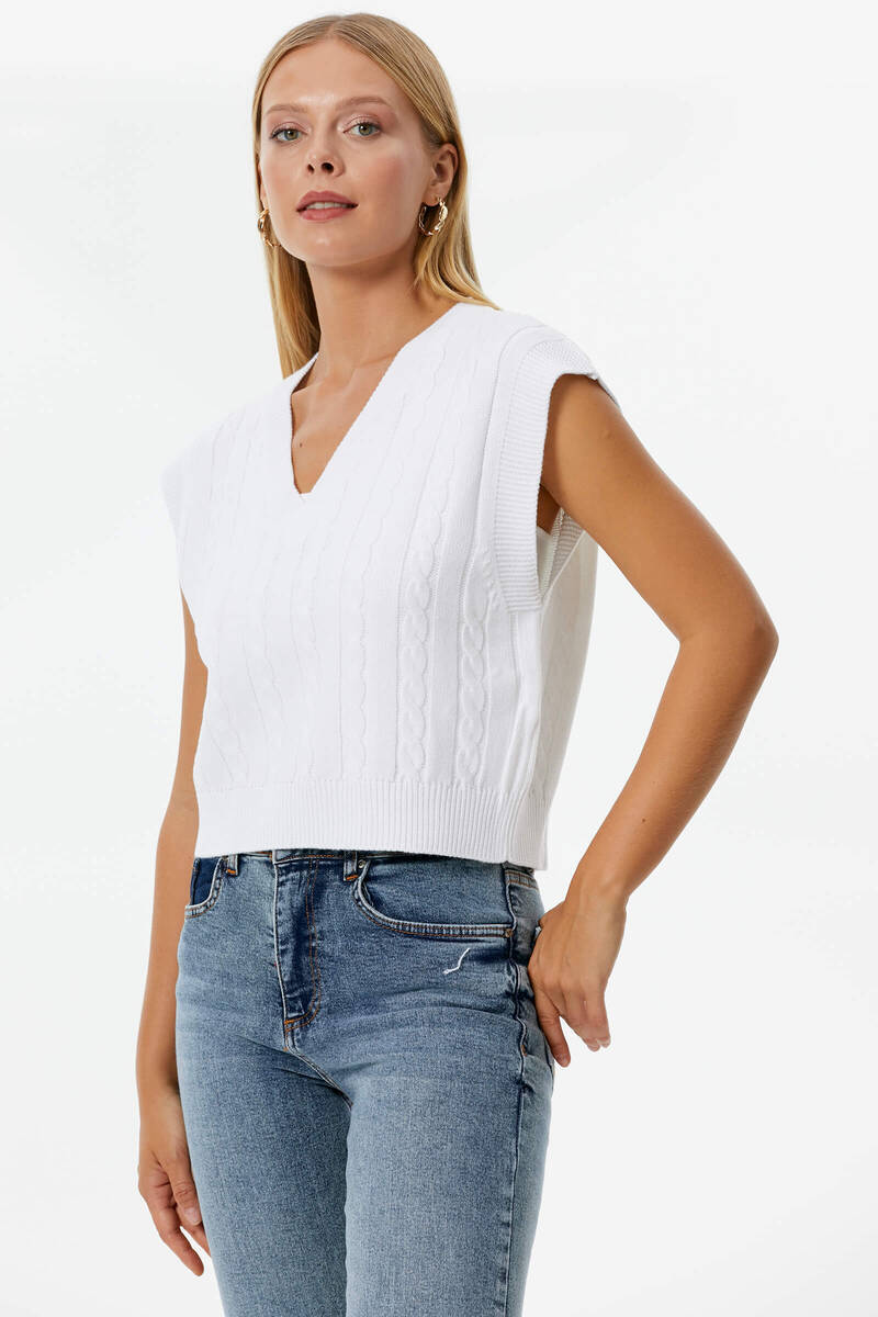 V Yaka Saç Örgülü Triko Süveter - Beyaz (3) Sementa