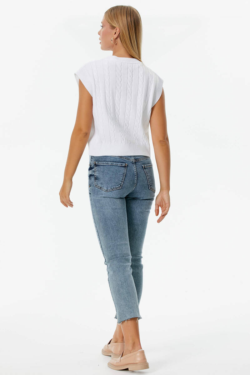 V Yaka Saç Örgülü Triko Süveter - Beyaz (5) Sementa