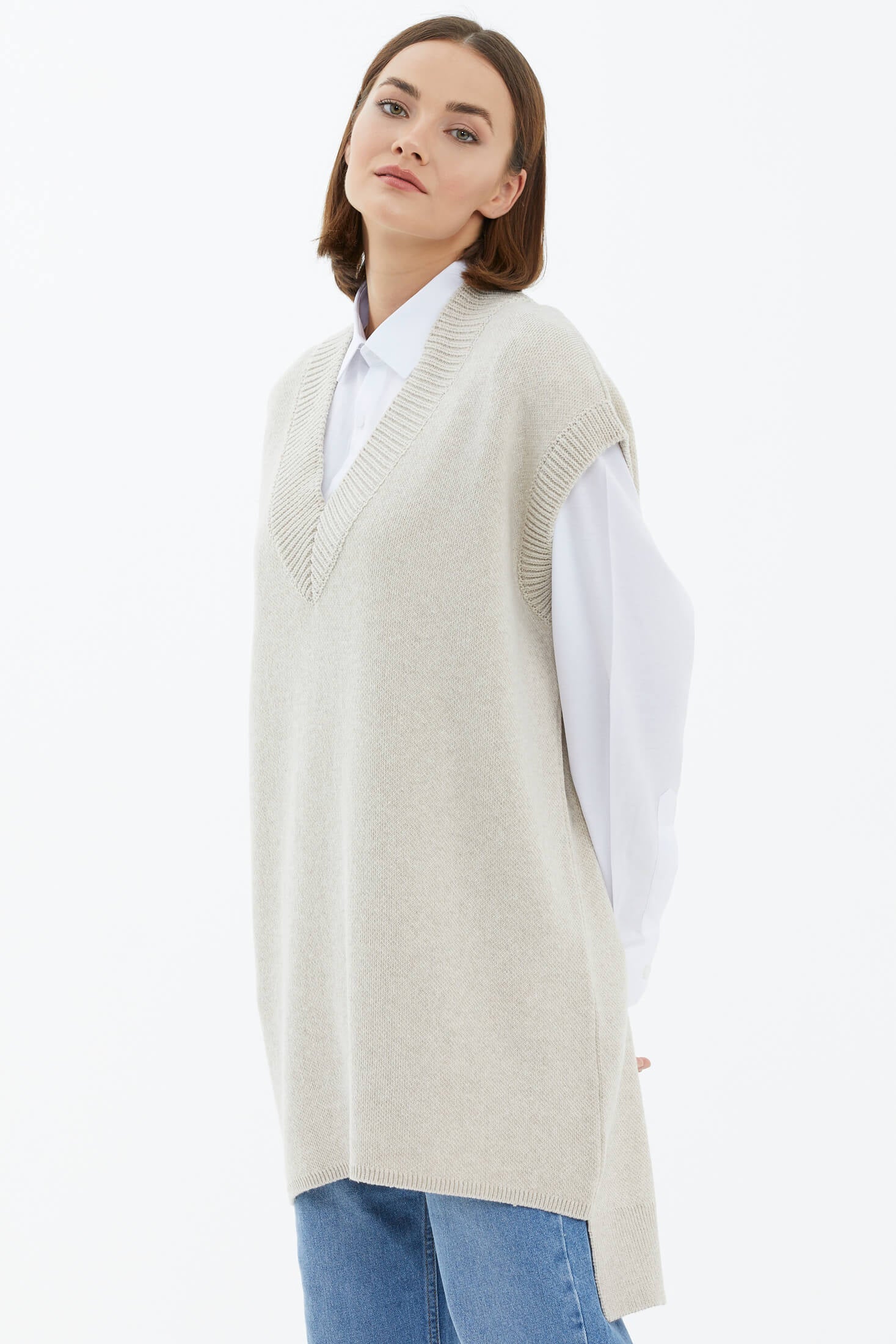 V Yaka Uzun Triko Süveter - Açık Bej (2) Sementa