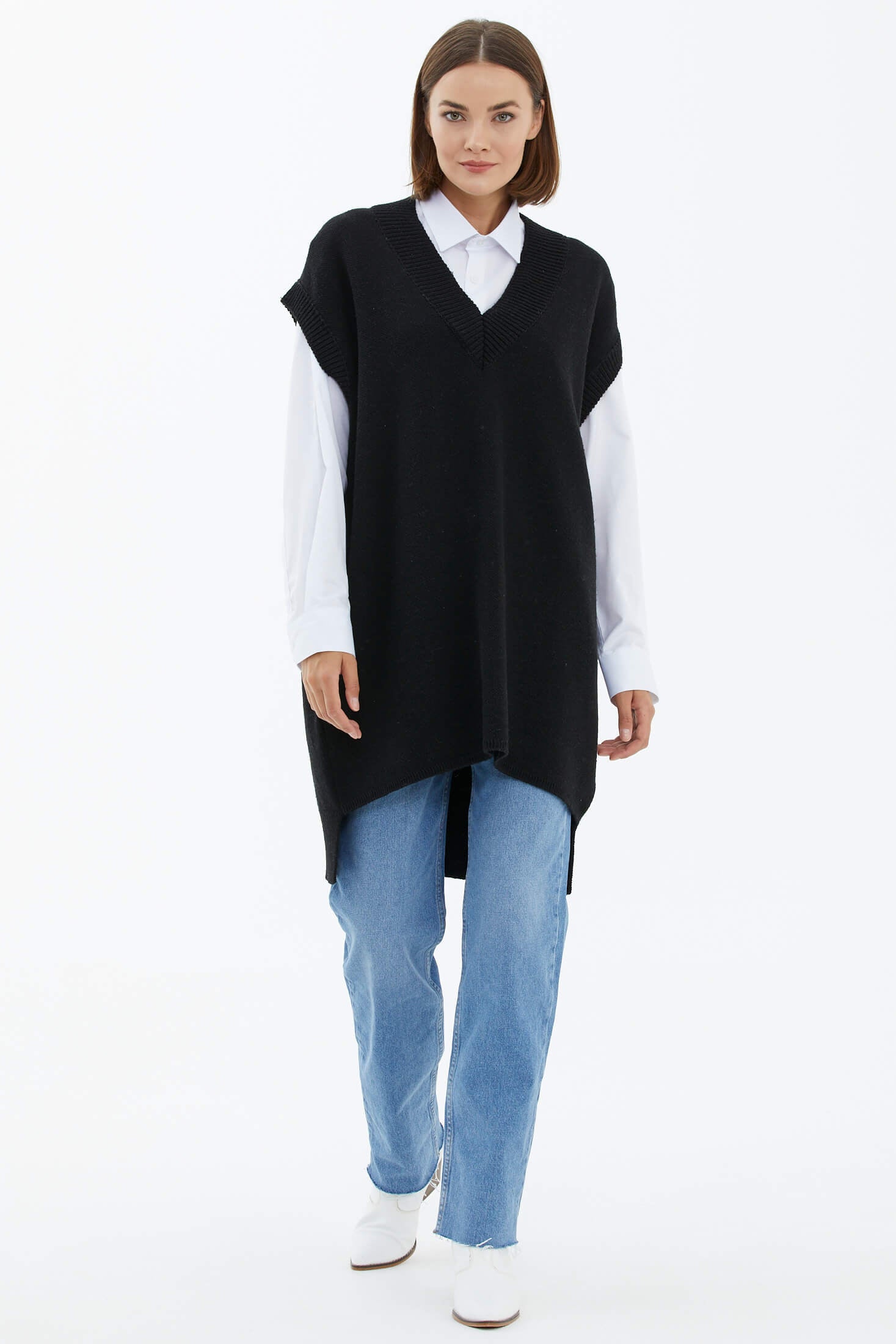 V Yaka Uzun Triko Süveter - Siyah (2) Sementa