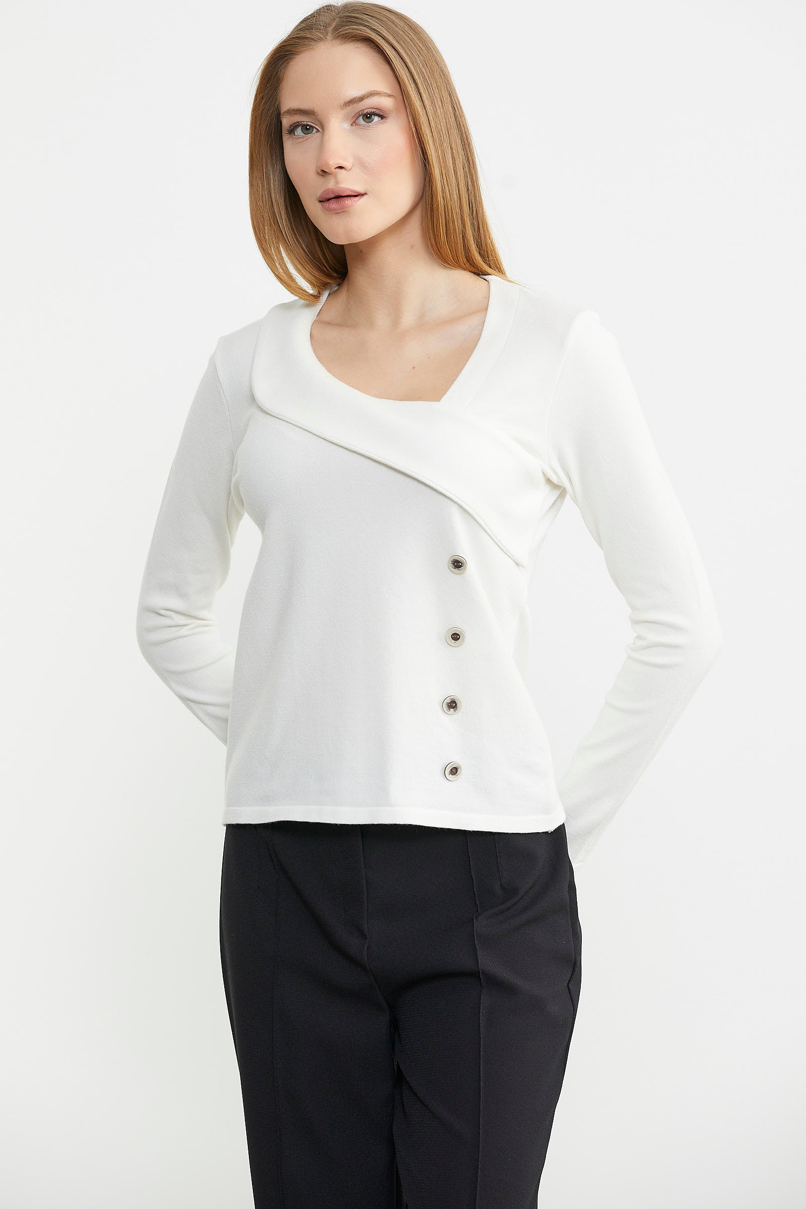 Yaka Detaylı Triko Kazak - Kemik - Sementa