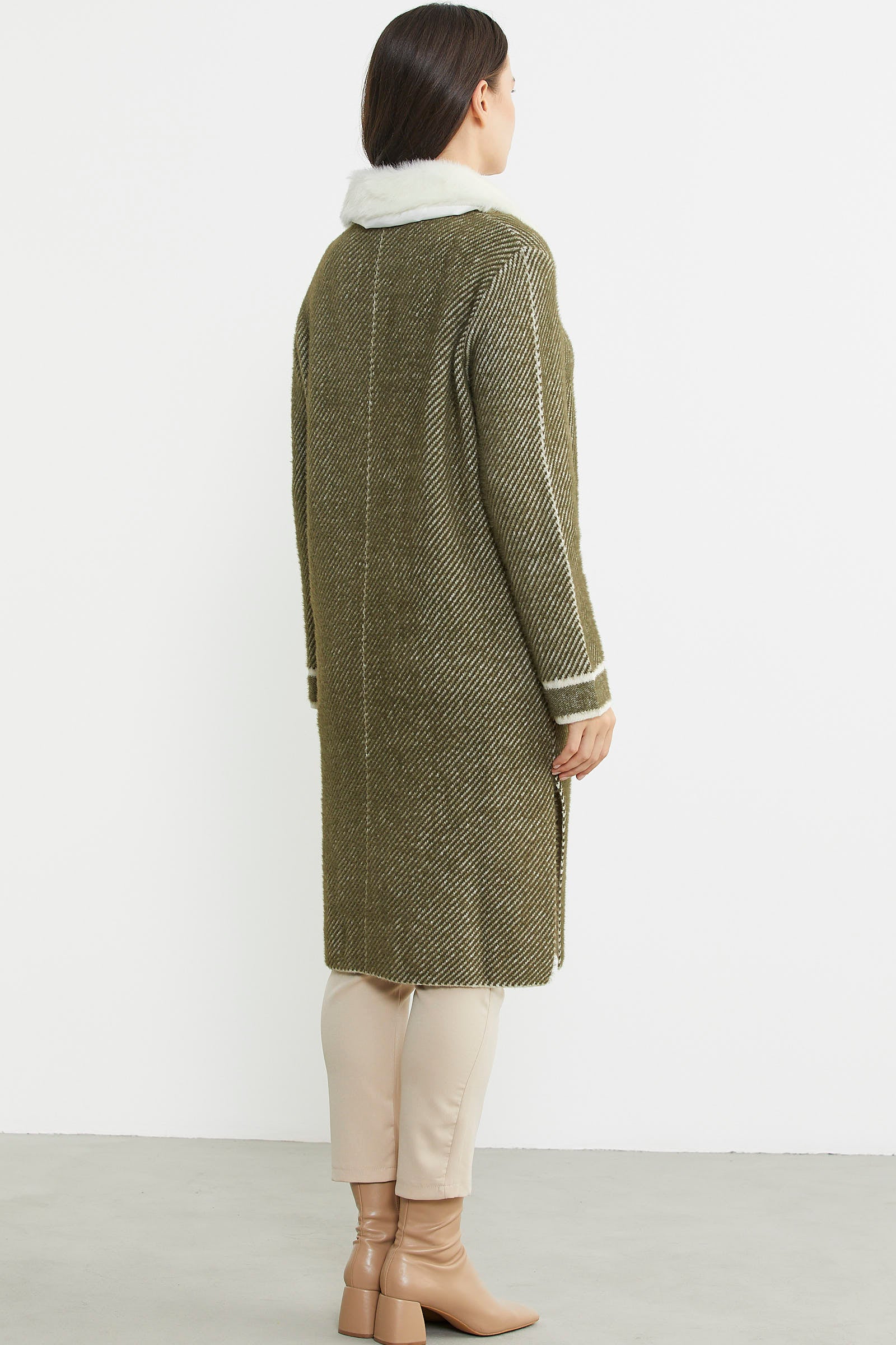 Yakası Suni Kürk Detaylı Uzun Triko Hırka - Haki - Sementa