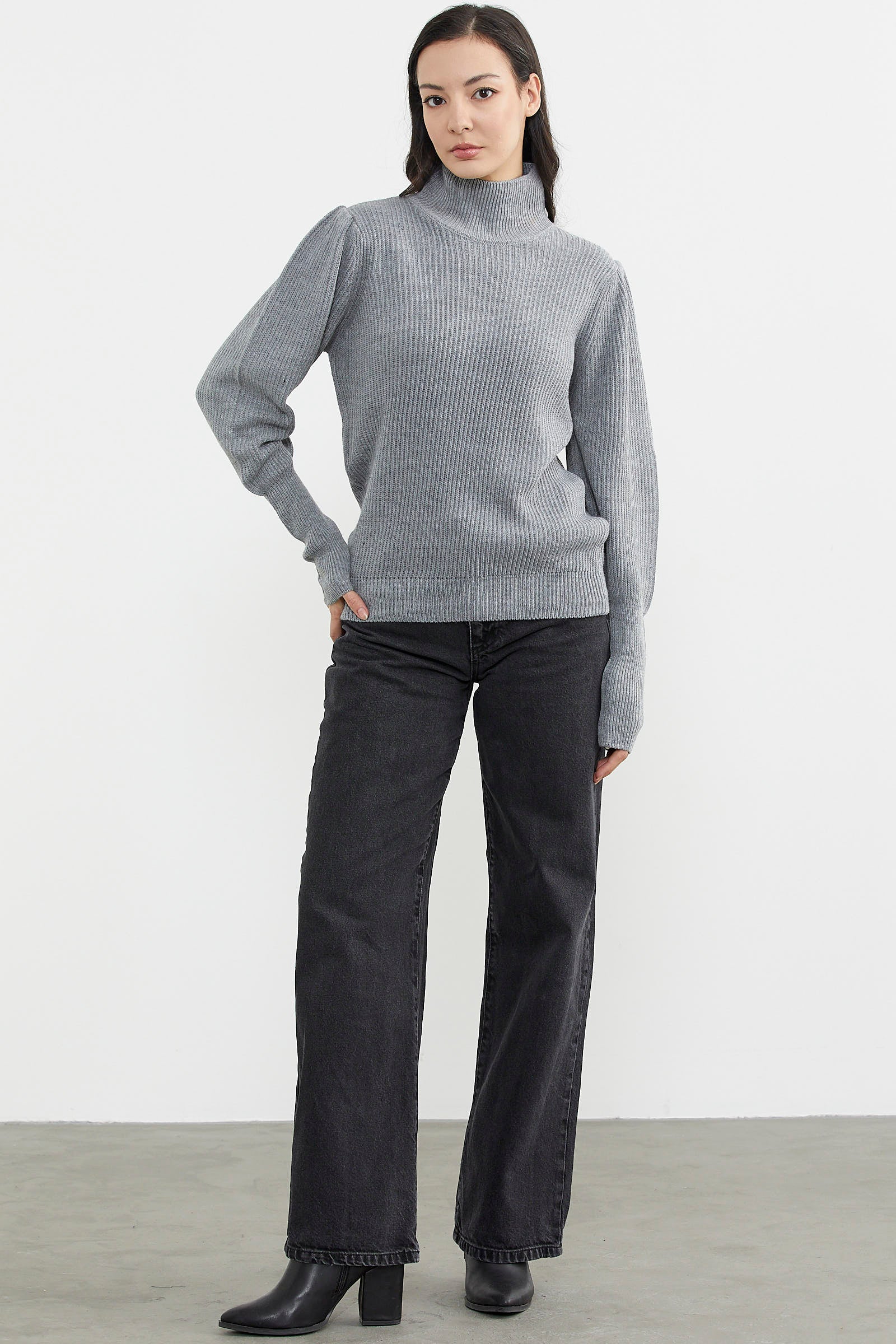 Yarım Balıkçı Kol Detaylı Triko Kazak - Gri (2) Sementa