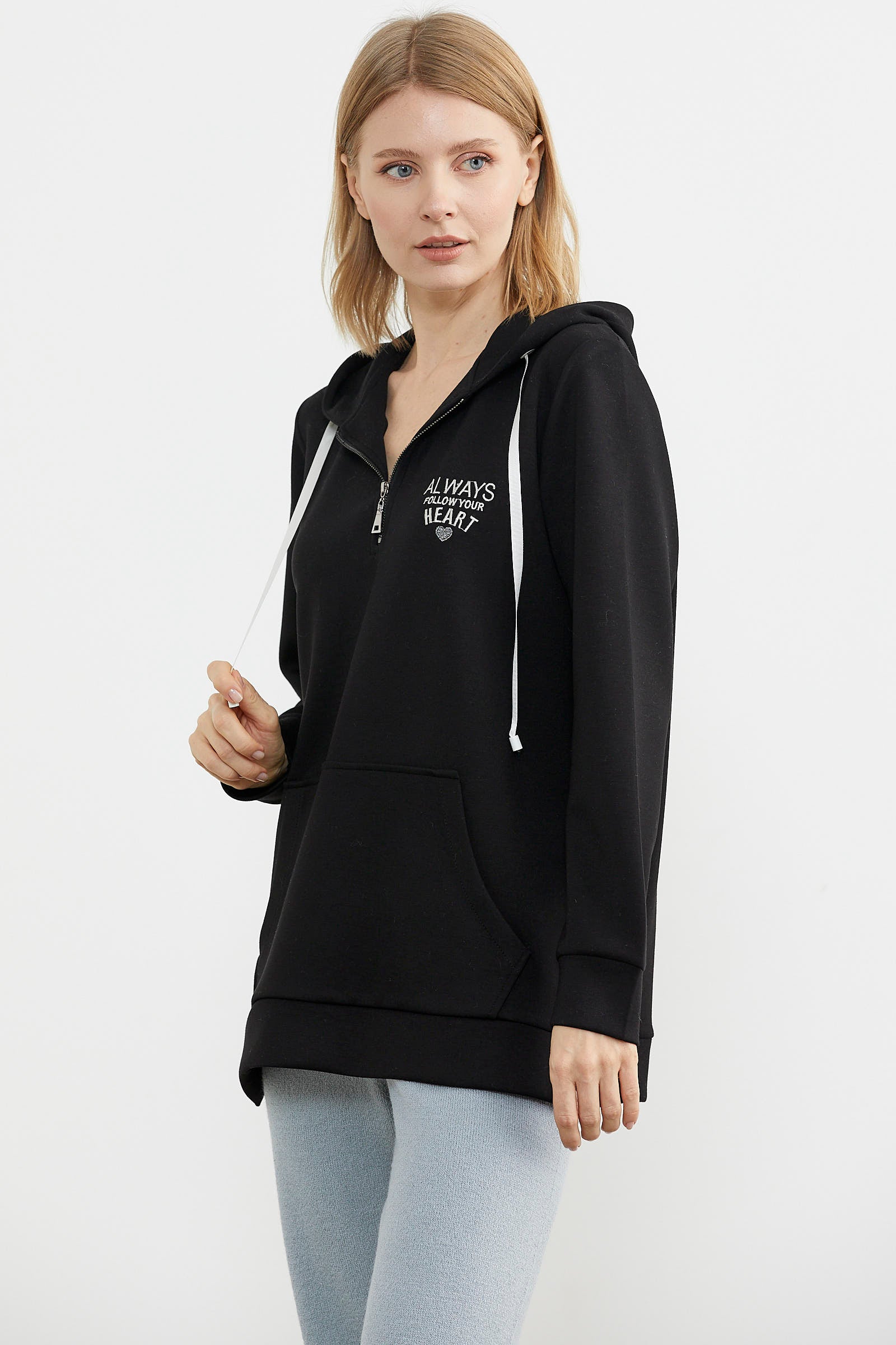 Yarım Fermuarlı Kapüşonlu Sweatshirt - Siyah (2) Sementa