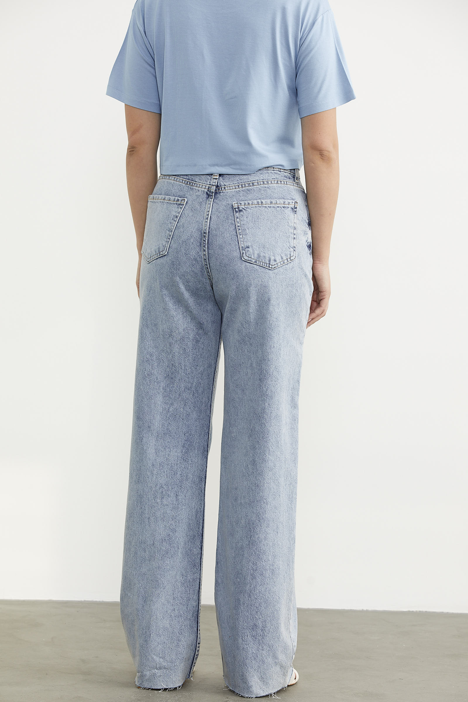 Yüksek Bel Geniş Paça Jean Pantolon - Açık Mavi (4) Sementa
