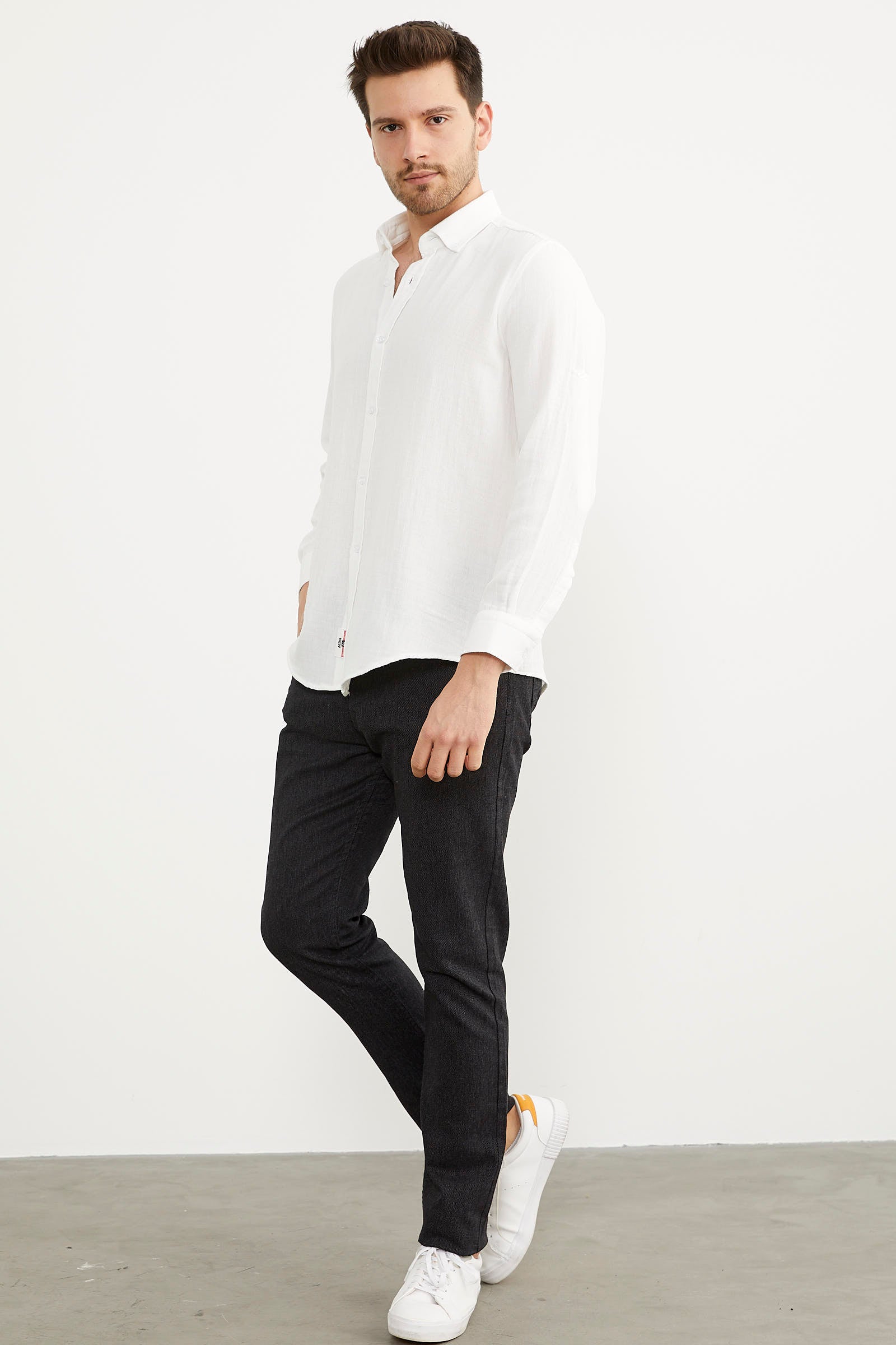 Yumuşak Dokulu Uzun Kol Gömlek - Beyaz (4) Sementa