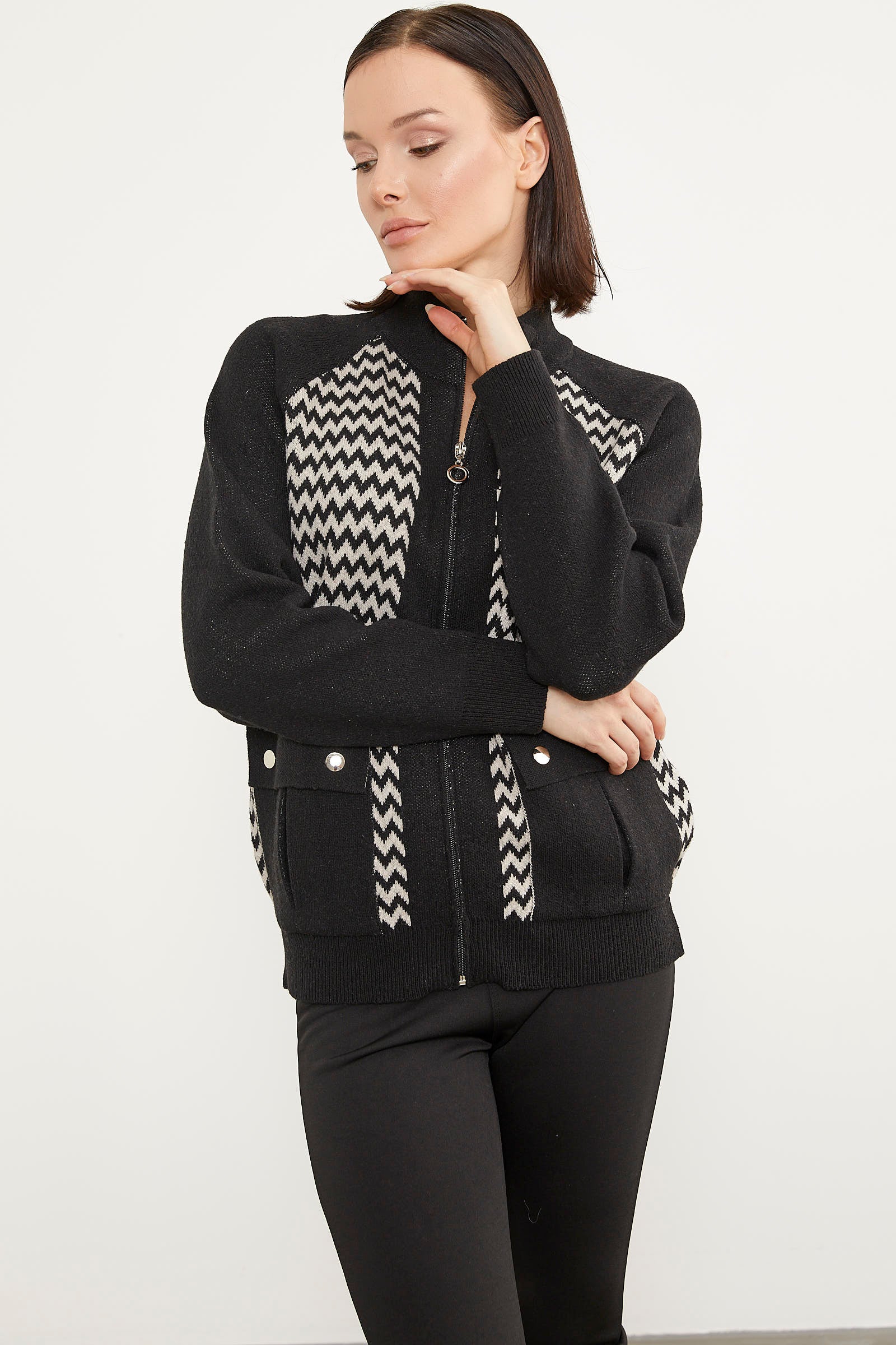 Zik Zak Desenli Çift Renk Triko Ceket - Siyah (4) Sementa