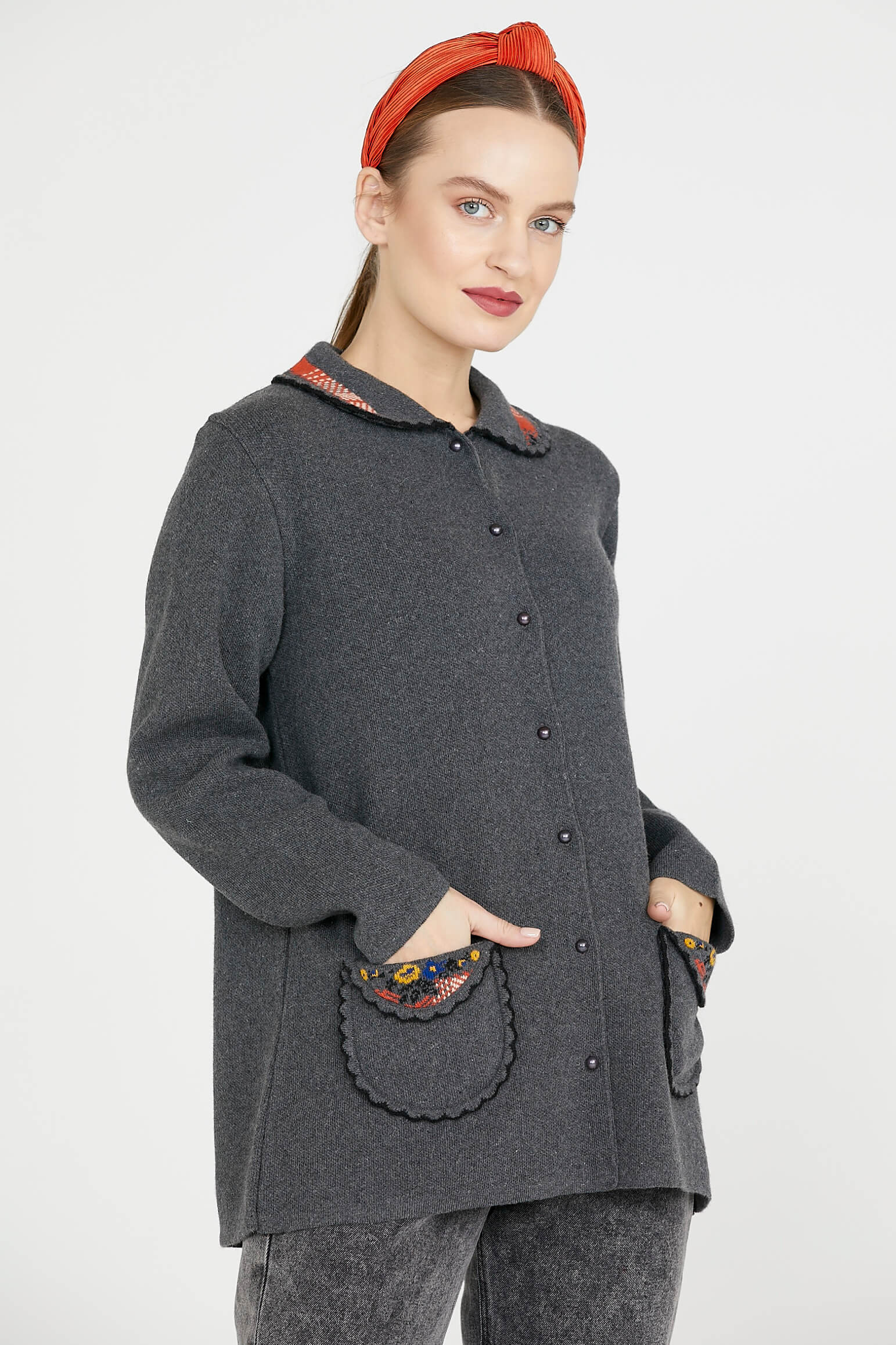 Bebe Yaka Nakışlı Kadın Triko Ceket - Koyu Gri (3) Sementa