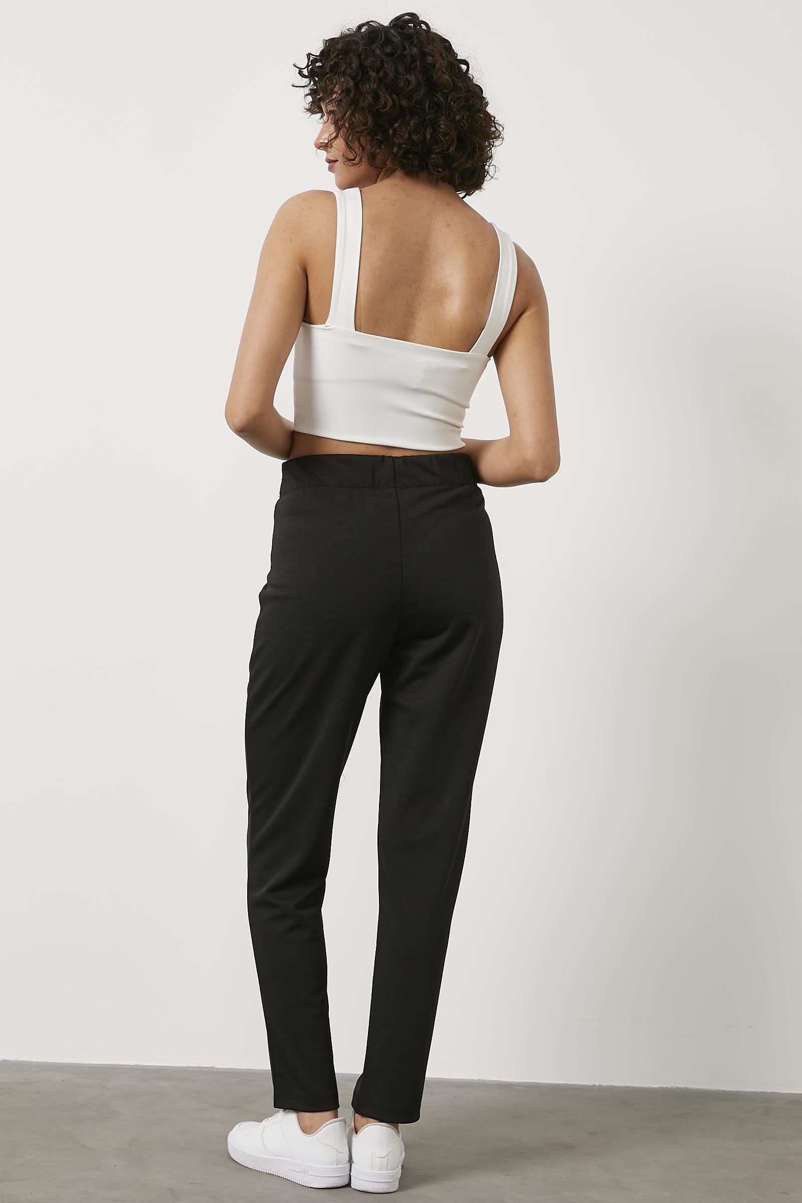 Beli Lastikli Önü İp Detaylı Eşofman Alt - Siyah (4) Sementa