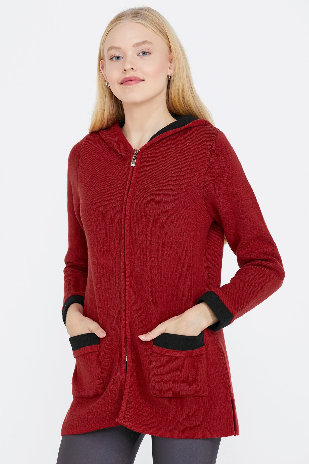 Cepli ve Kapüşonlu Kadın Triko Ceket - Kırmızı - Siyah (1) Sementa