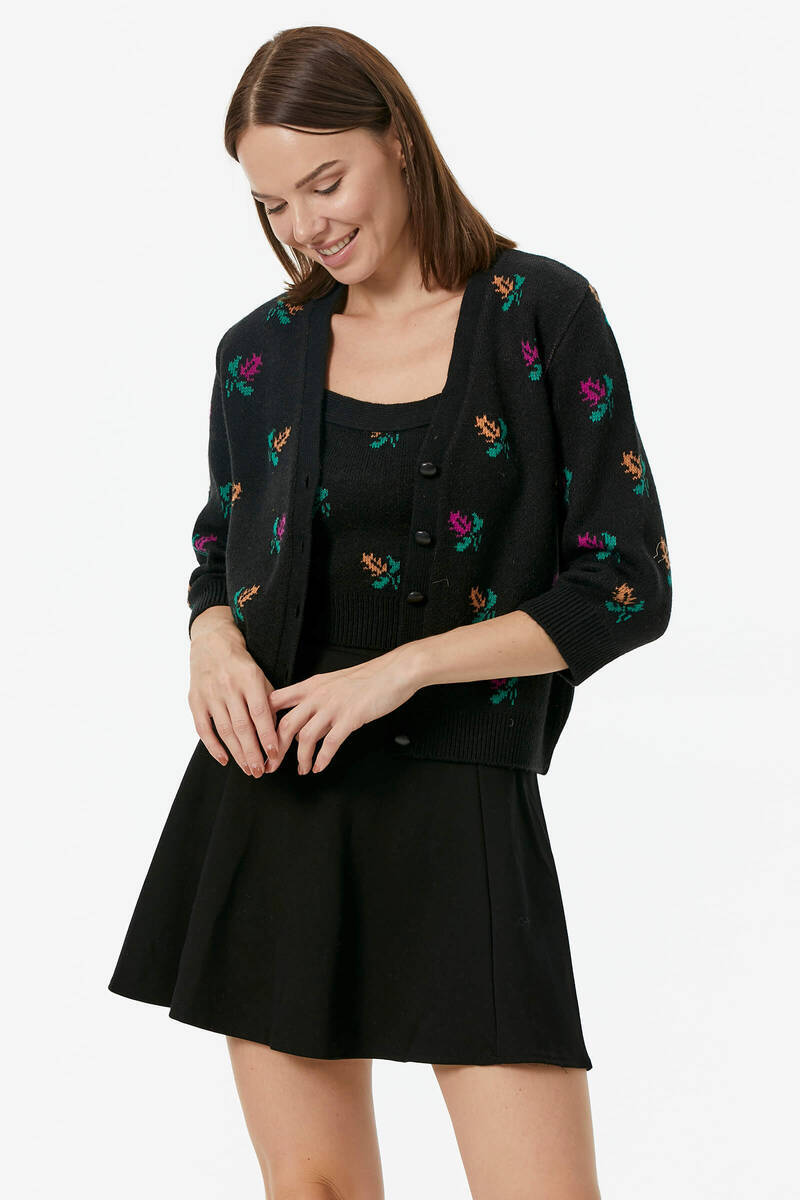 Çiçek Motifli Crop Triko Takım - Siyah (2) Sementa