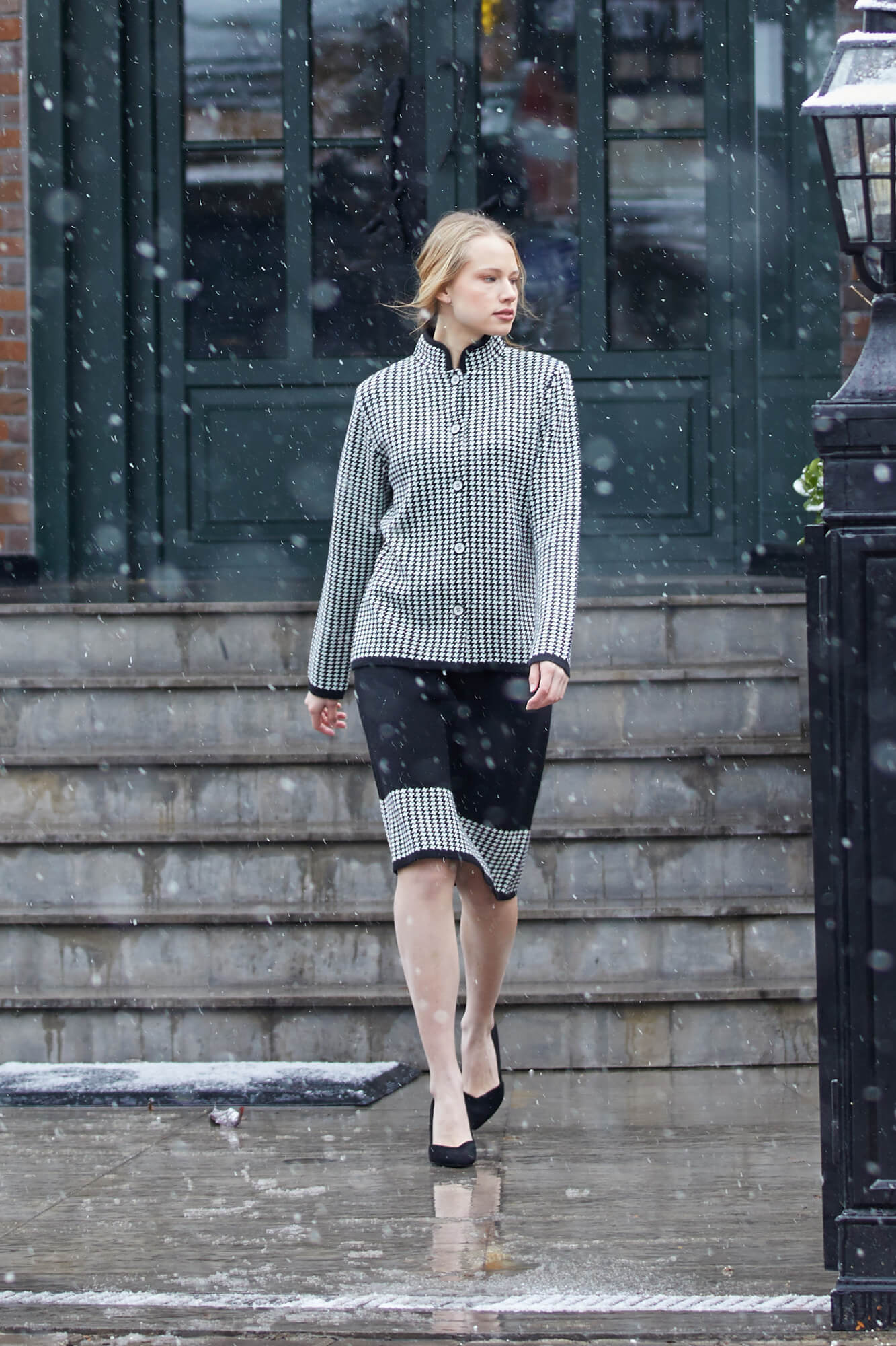 Kadın Dik Yaka Etekli Triko Takım - Siyah - Beyaz (1) Sementa