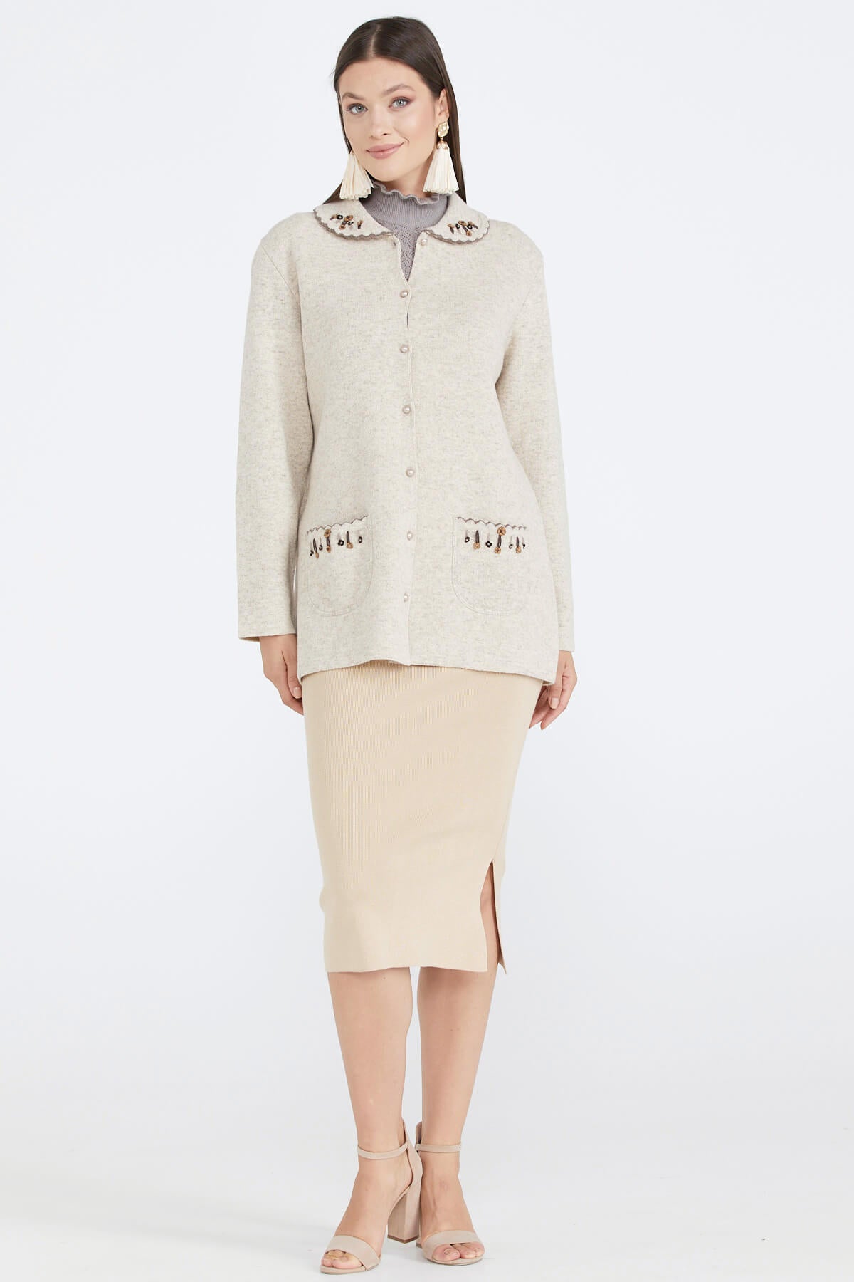 Kadın Polo Yaka Cepli Nakışlı Triko Ceket - Açık Bej (2) Sementa