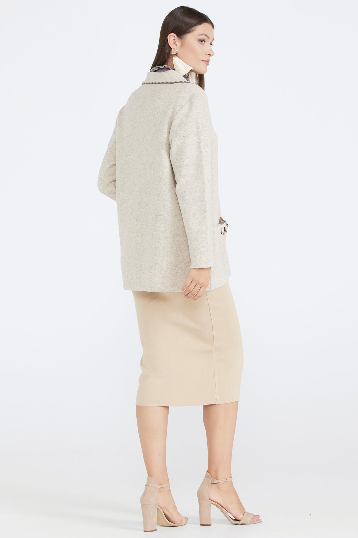 Kadın Polo Yaka Cepli Nakışlı Triko Ceket - Açık Bej (3) Sementa