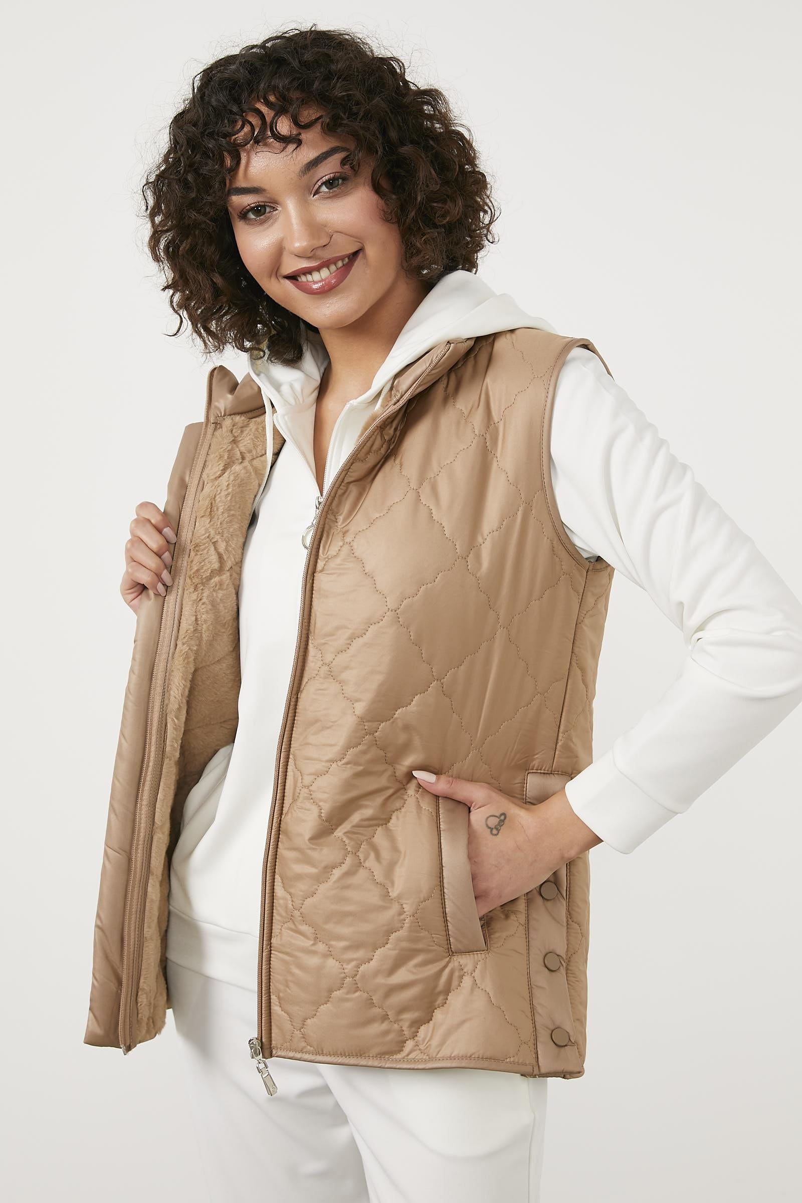 Kapitone İçi Peluş Yelek - Bej (4) Sementa