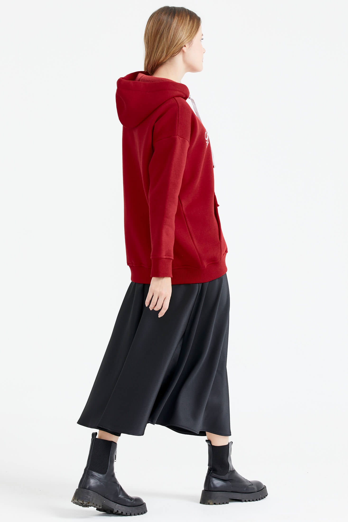 Kapüşonlu Nakış Detaylı Cepli Sweatshirt - Kırmızı (4) Sementa