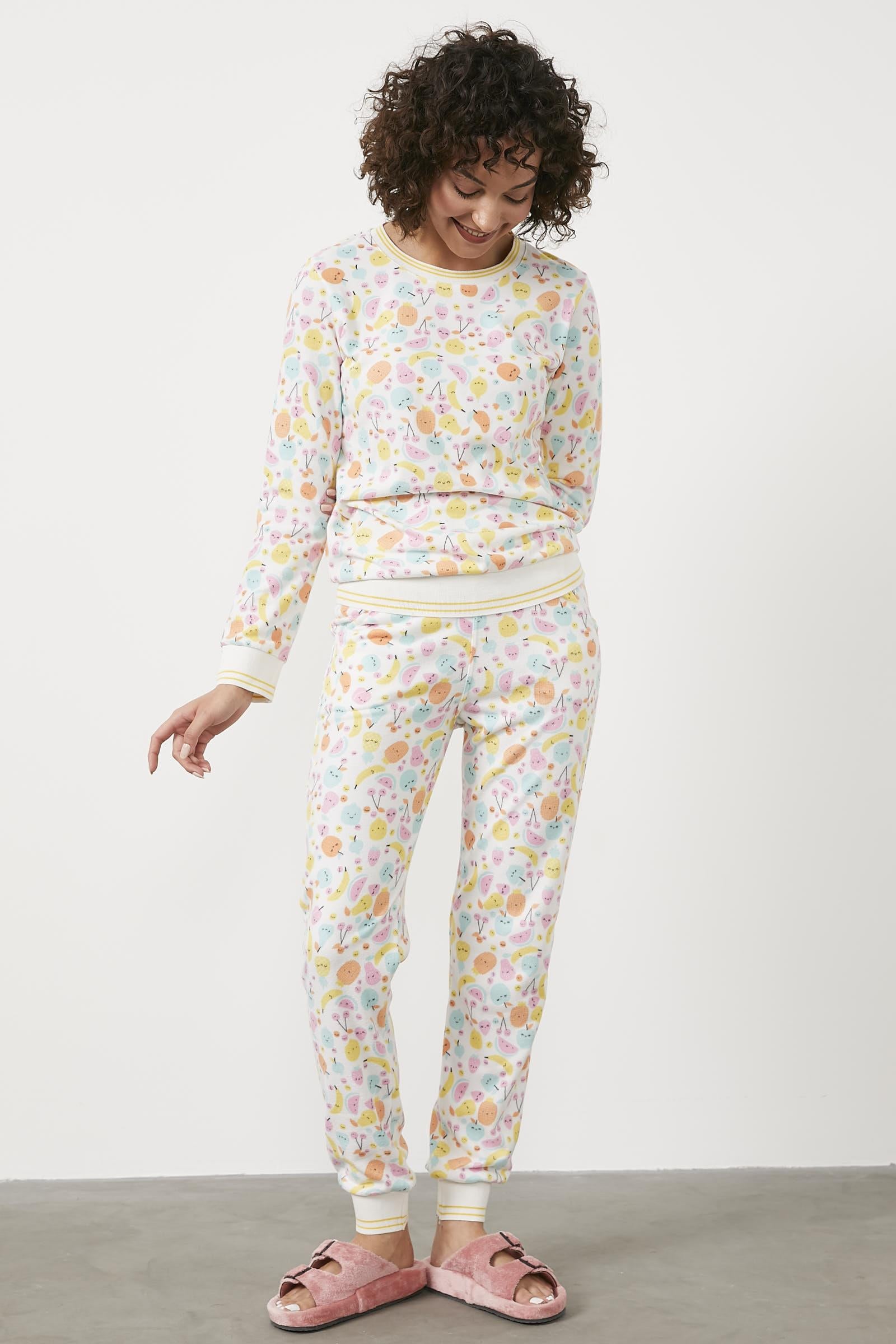 Meyve Desenli Termal Pijama Takım - Ekru (3) Sementa