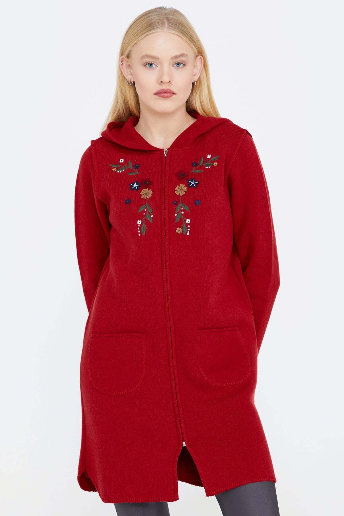 Nakış Desenli Kapüşonlu Kadın Triko Ceket - Kırmızı (2) Sementa