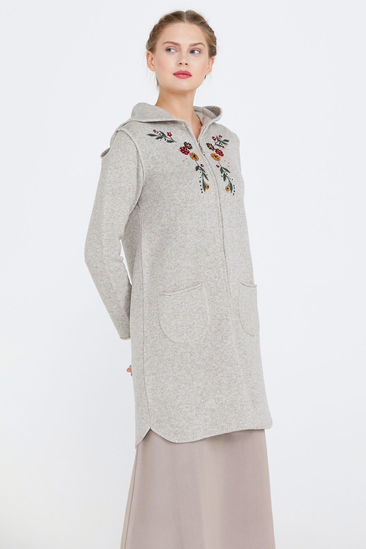 Nakış Desenli Kapüşonlu Kadın Triko Ceket - Vizon (3) Sementa