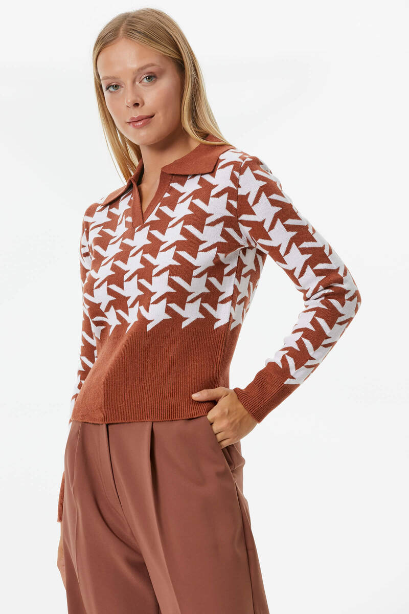 Patlı Polo Yaka Kazayağı Desenli Triko Kazak - Kiremit (1) Sementa