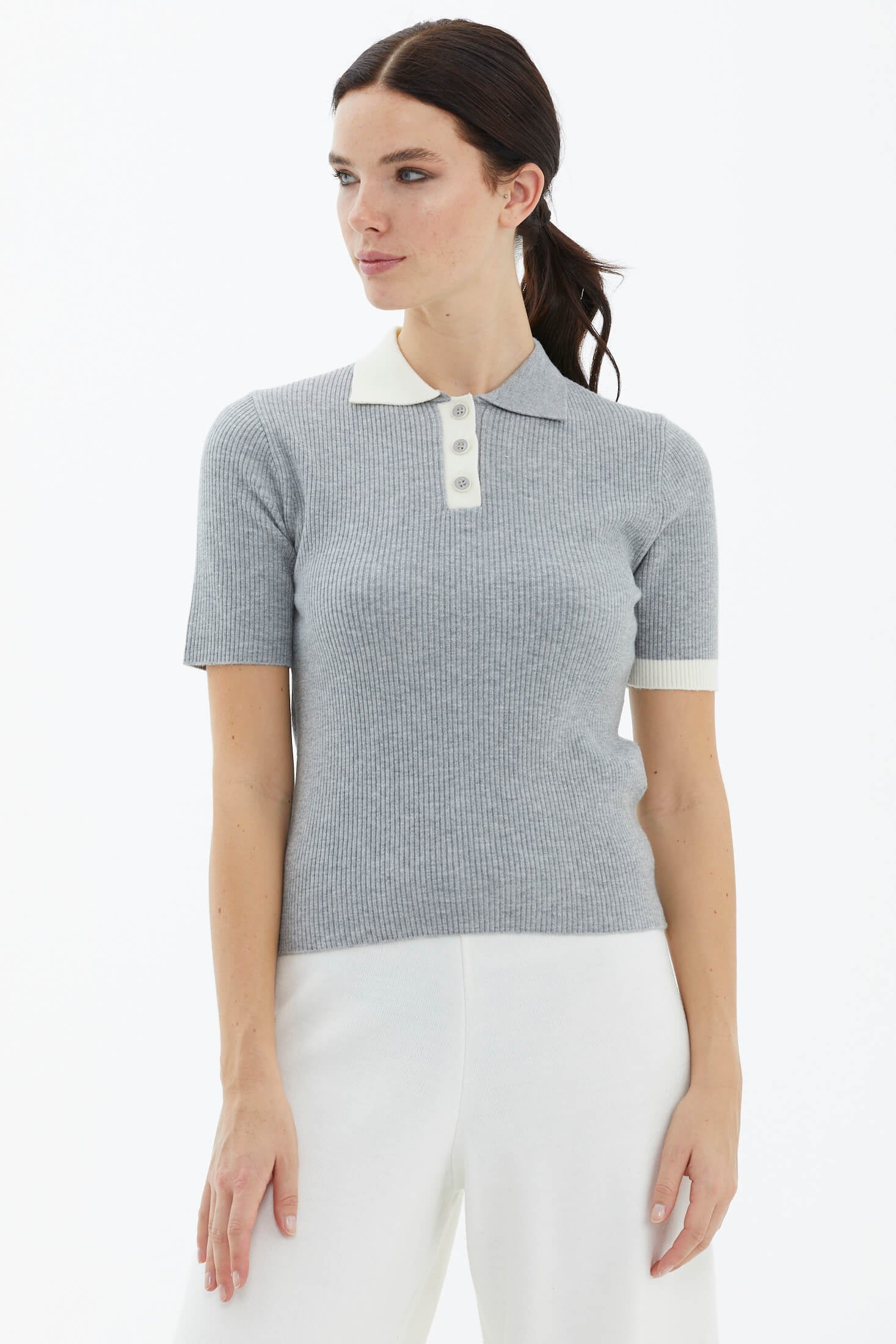 Polo Yaka Patlı Düğmeli Kısa Kollu Triko Kazak - Açık Gri (2) Sementa