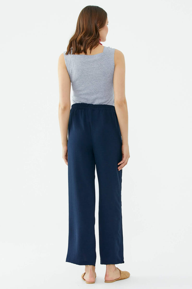 Rahat Kalıp Dökümlü Krep Pantolon - Lacivert (4) Sementa