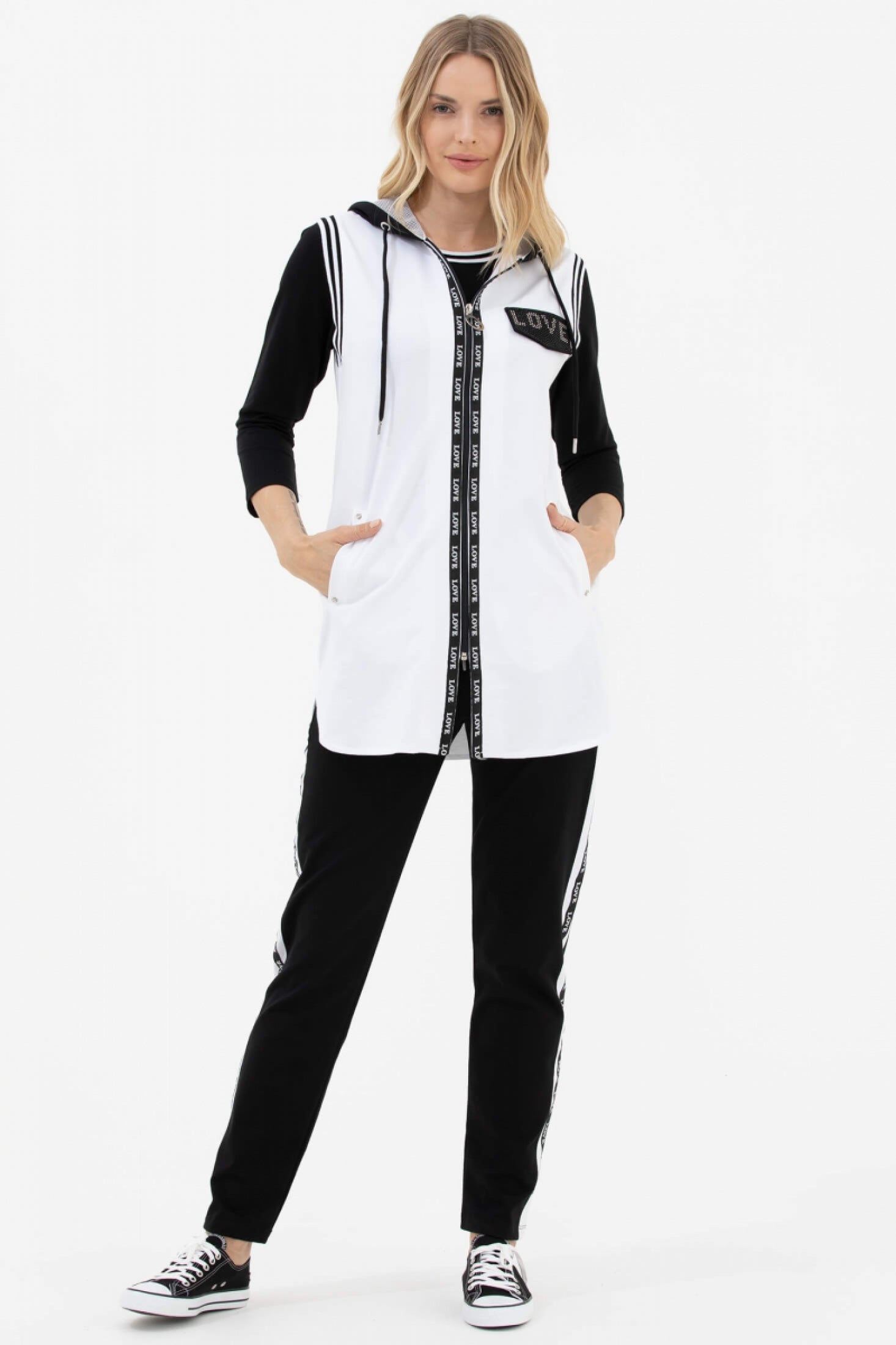 Rahat Kalıp Taşlı Yelekli Eşofman Takım - Beyaz - Siyah (1) Sementa