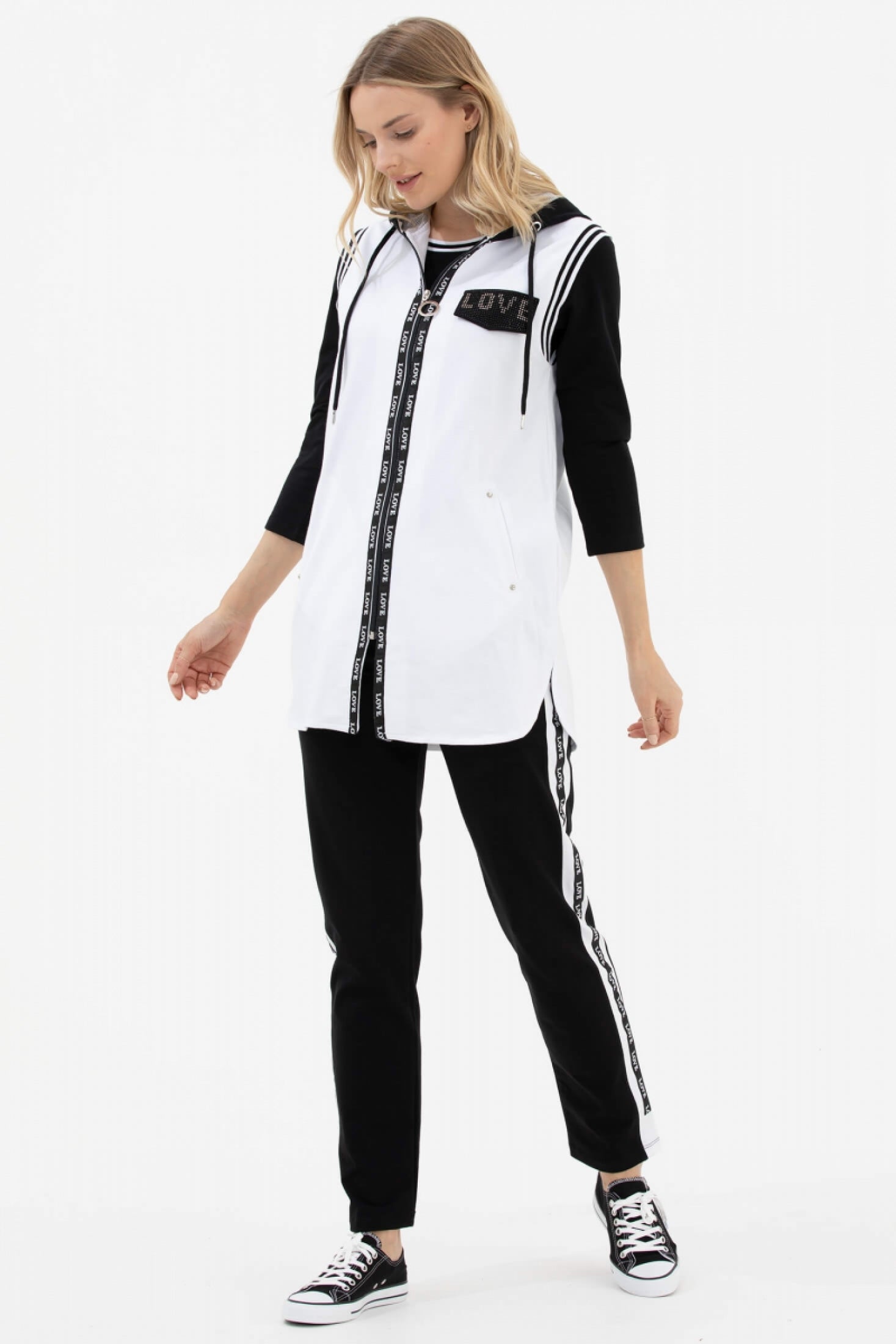 Rahat Kalıp Taşlı Yelekli Eşofman Takım - Beyaz - Siyah (2) Sementa