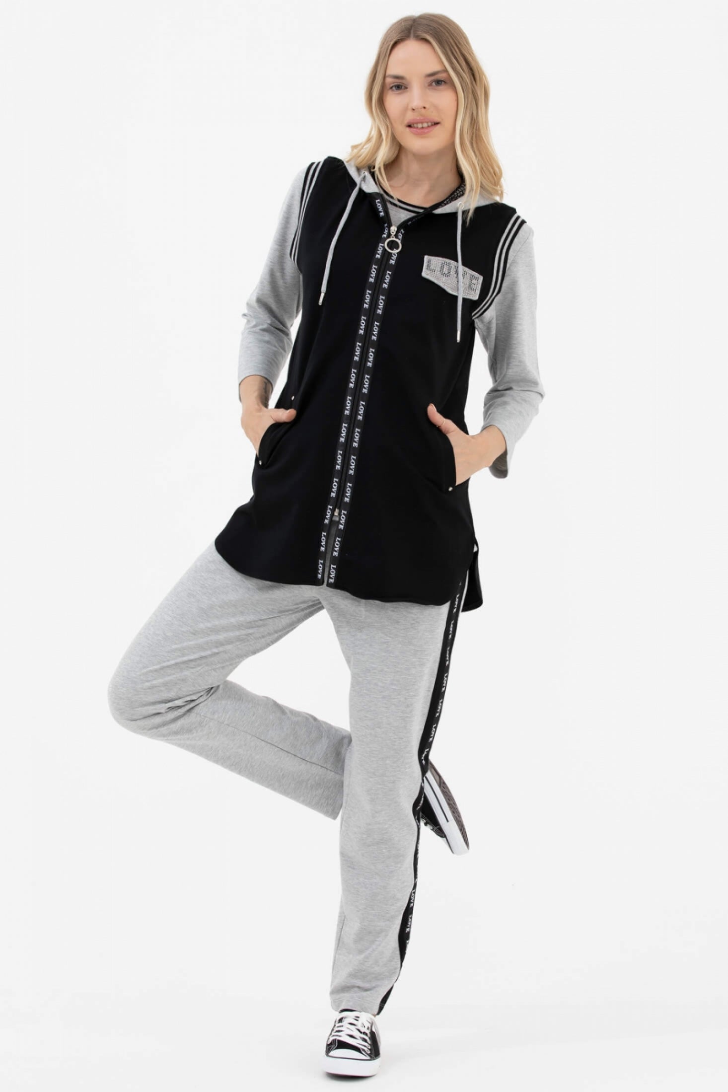 Rahat Kalıp Taşlı Yelekli Eşofman Takım - Siyah - Gri (3) Sementa