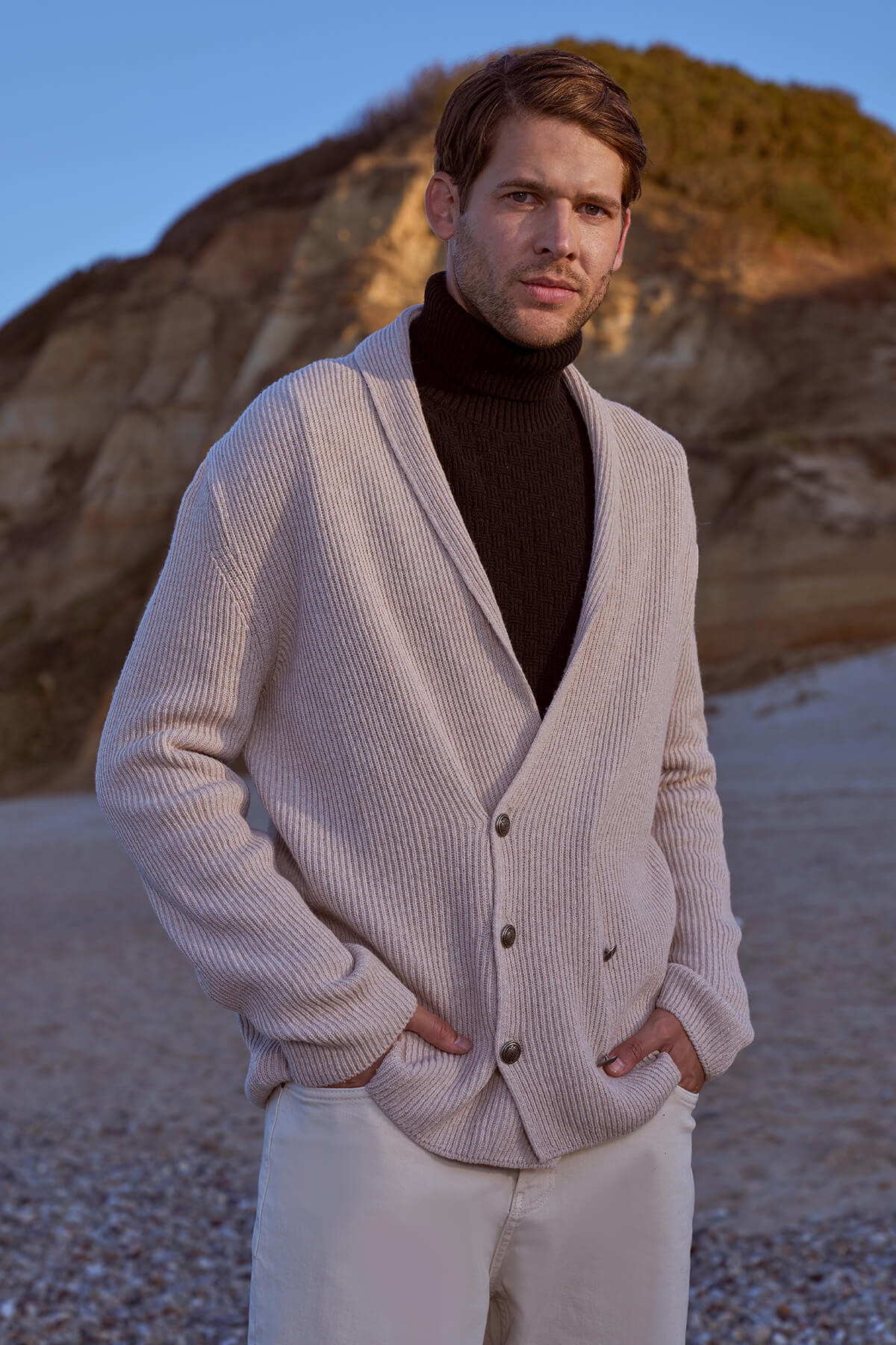 Şal Yaka Düğmeli Triko Hırka - Açık Bej (1) Sementa