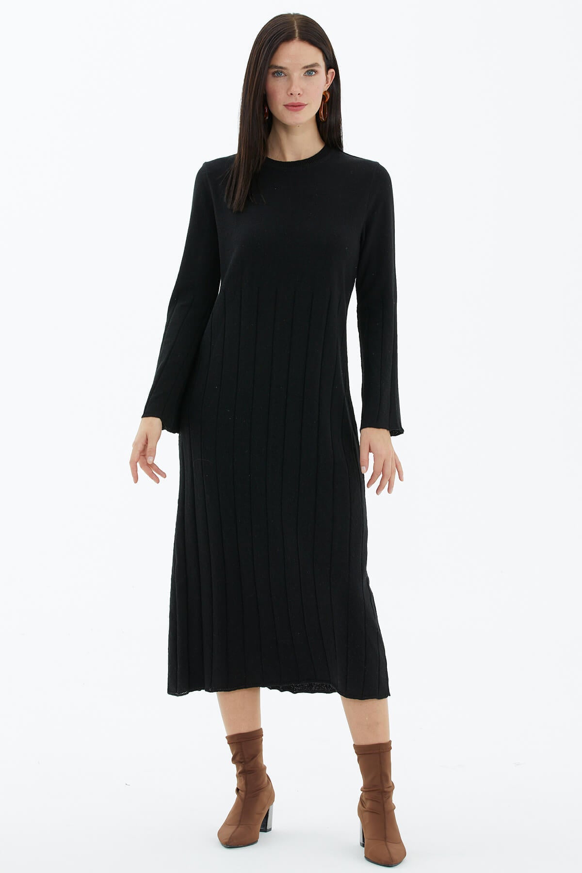 Sıfır Yaka Derbili Triko Elbise - Siyah (2) Sementa