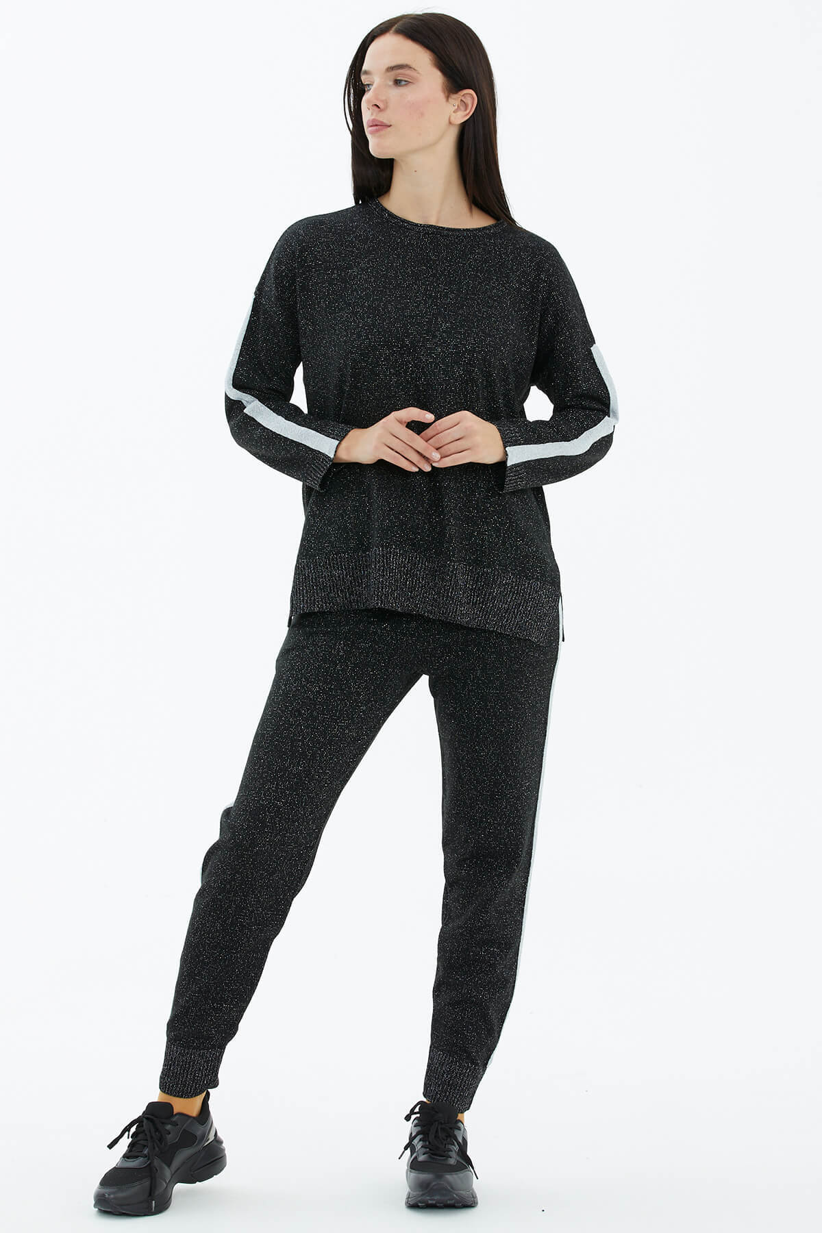 Simli Triko Takım - Siyah (2) Sementa