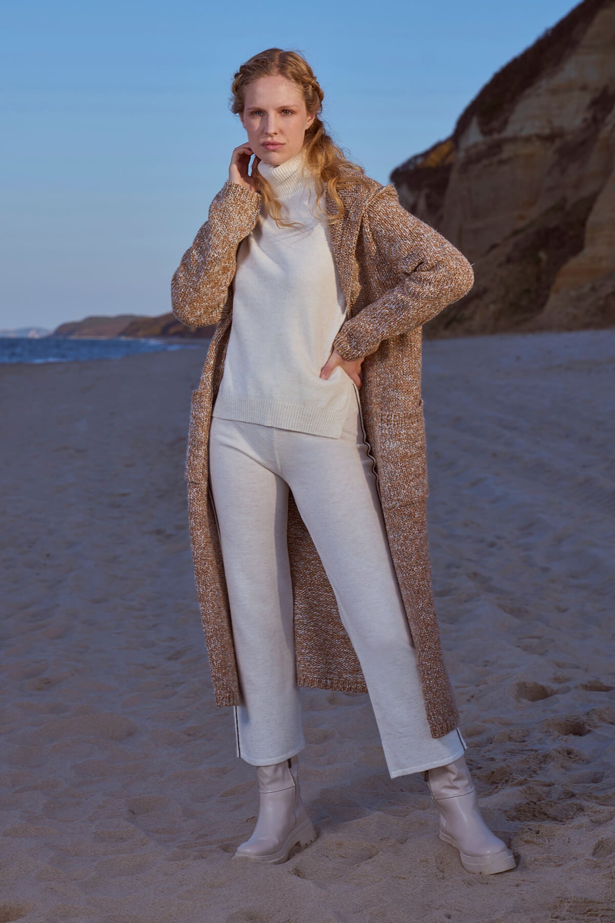 Tam Balıkçı Yaka Kazak Pantolon Triko Takım - Kemik (1) Sementa