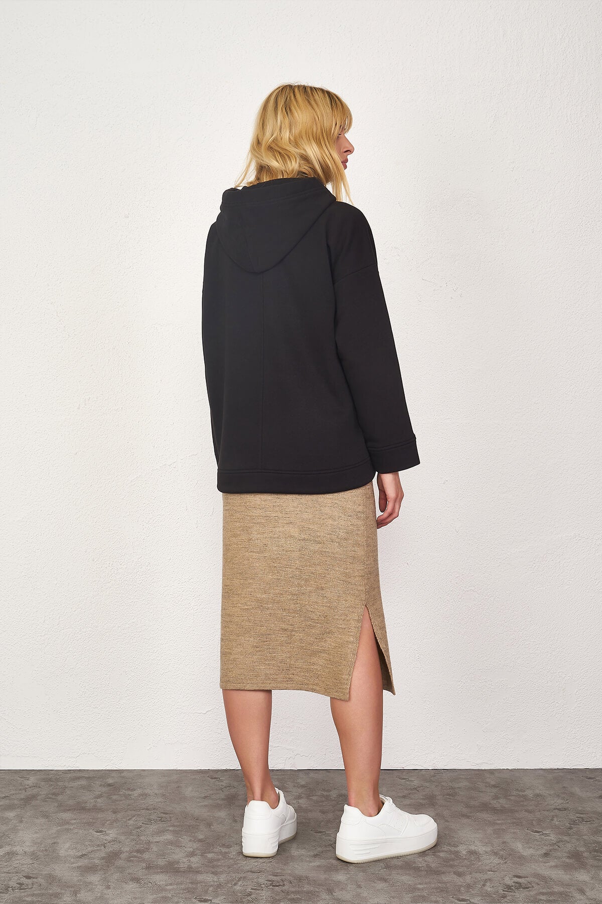 Tek Cepli Yırtmaçlı Triko Etek - Bej (3) Sementa