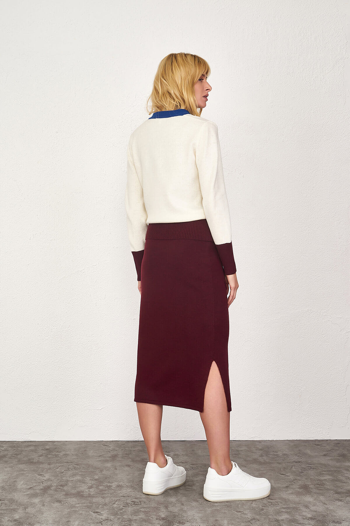 Tek Cepli Yırtmaçlı Triko Etek - Bordo (4) Sementa