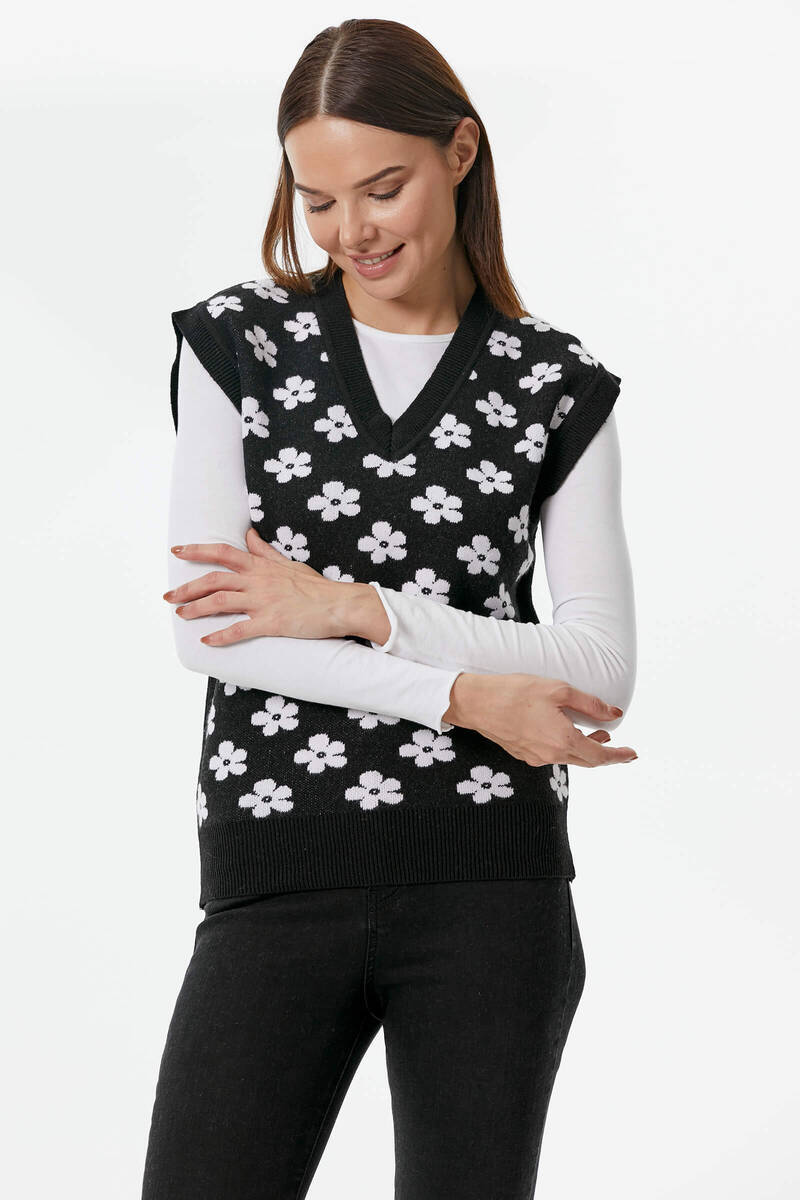 V Yaka Çiçek Motifli Triko Süveter - Siyah (2) Sementa