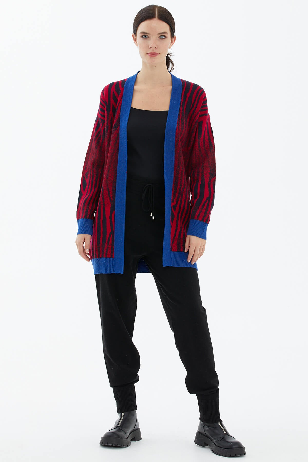 V Yaka Desenli Triko Hırka - Saks (2) Sementa