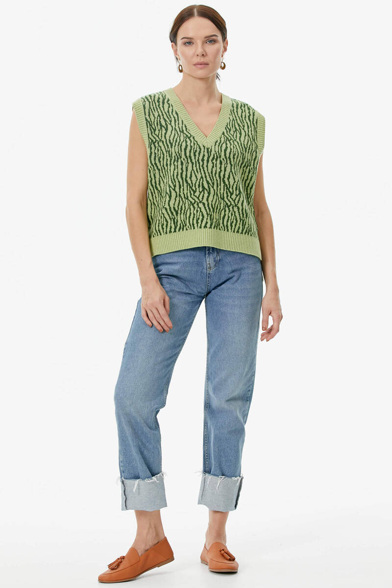V Yaka Desenli Triko Süveter - Fıstık Yeşili (1) Sementa