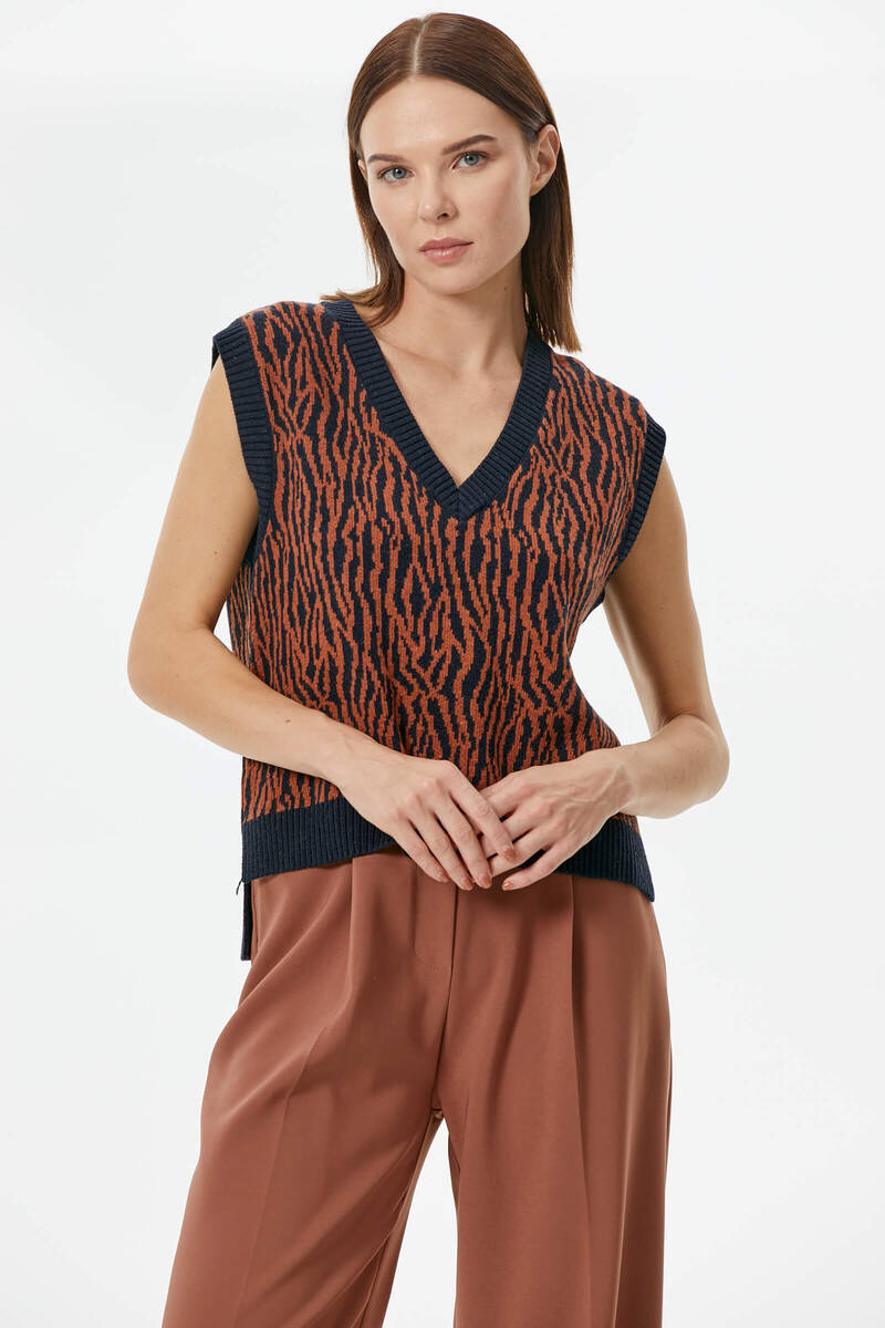 V Yaka Desenli Triko Süveter - Lacivert (1) Sementa