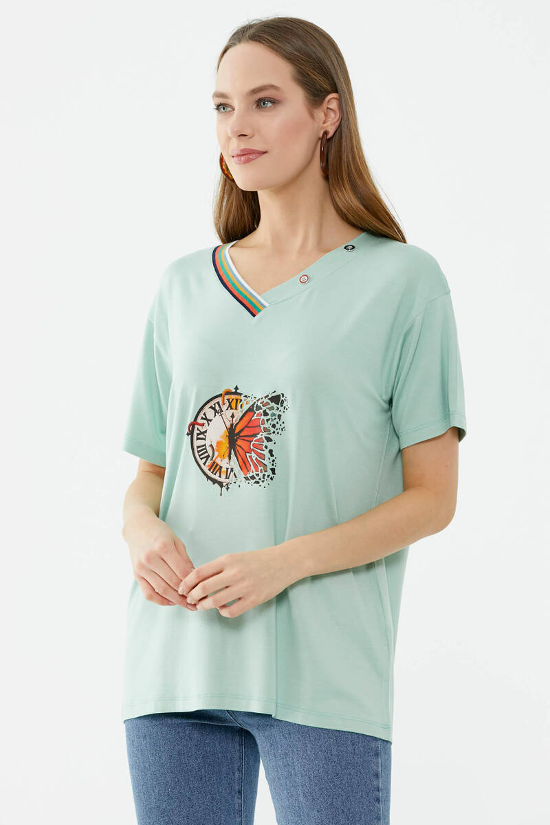 Yaka Detaylı Baskılı Rahat Kalıp Tshirt - Yeşil (2) Sementa