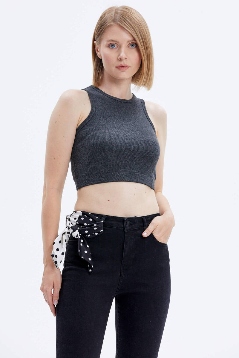 Yüzücü Model Crop Tshirt - Antrasit (1) Sementa